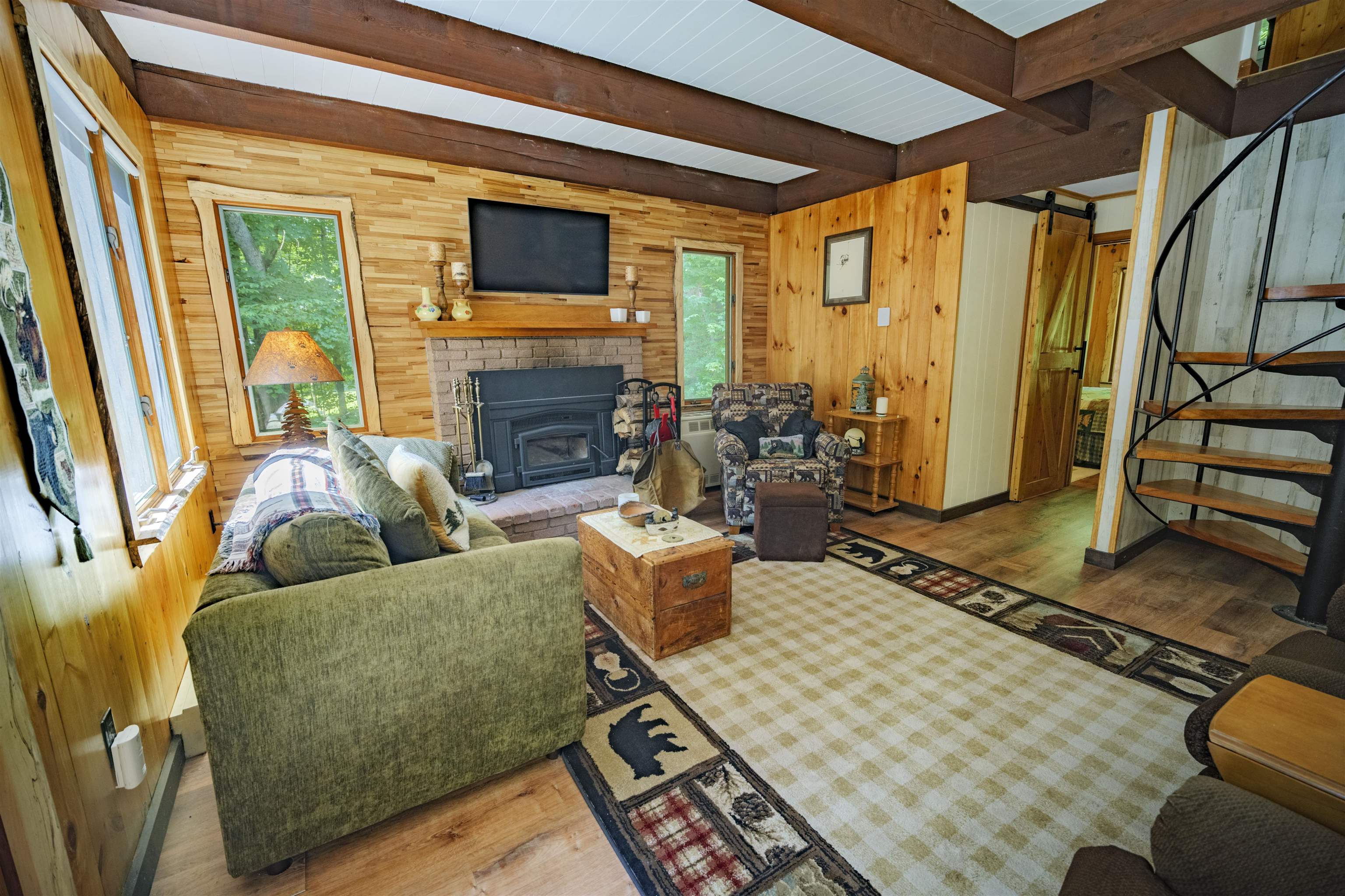180 Debbie Higgins Lane Property Photo 4