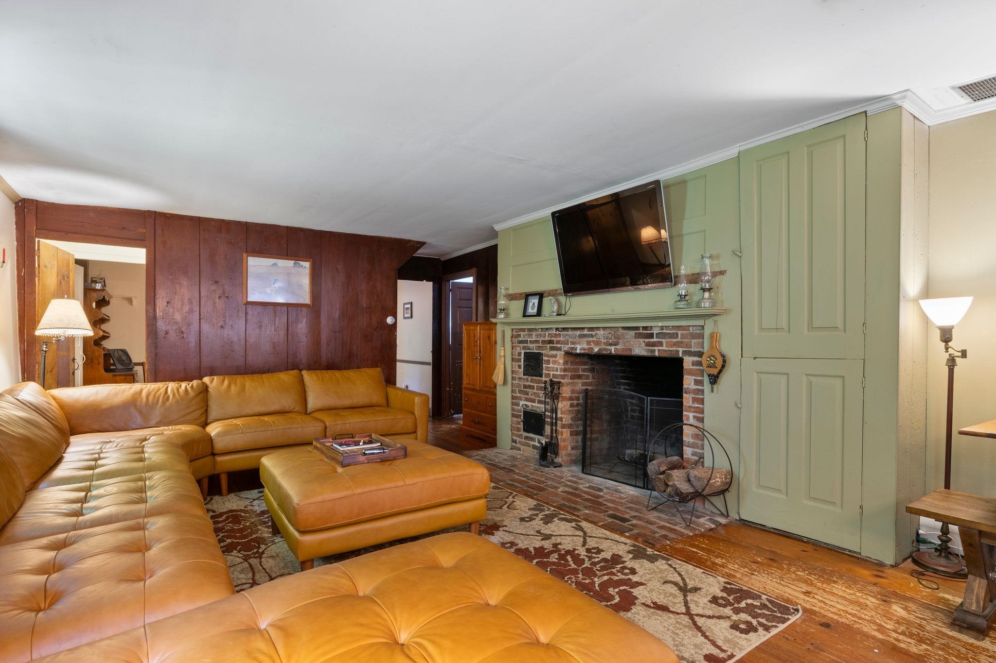 126 Davis Road Property Photo 16