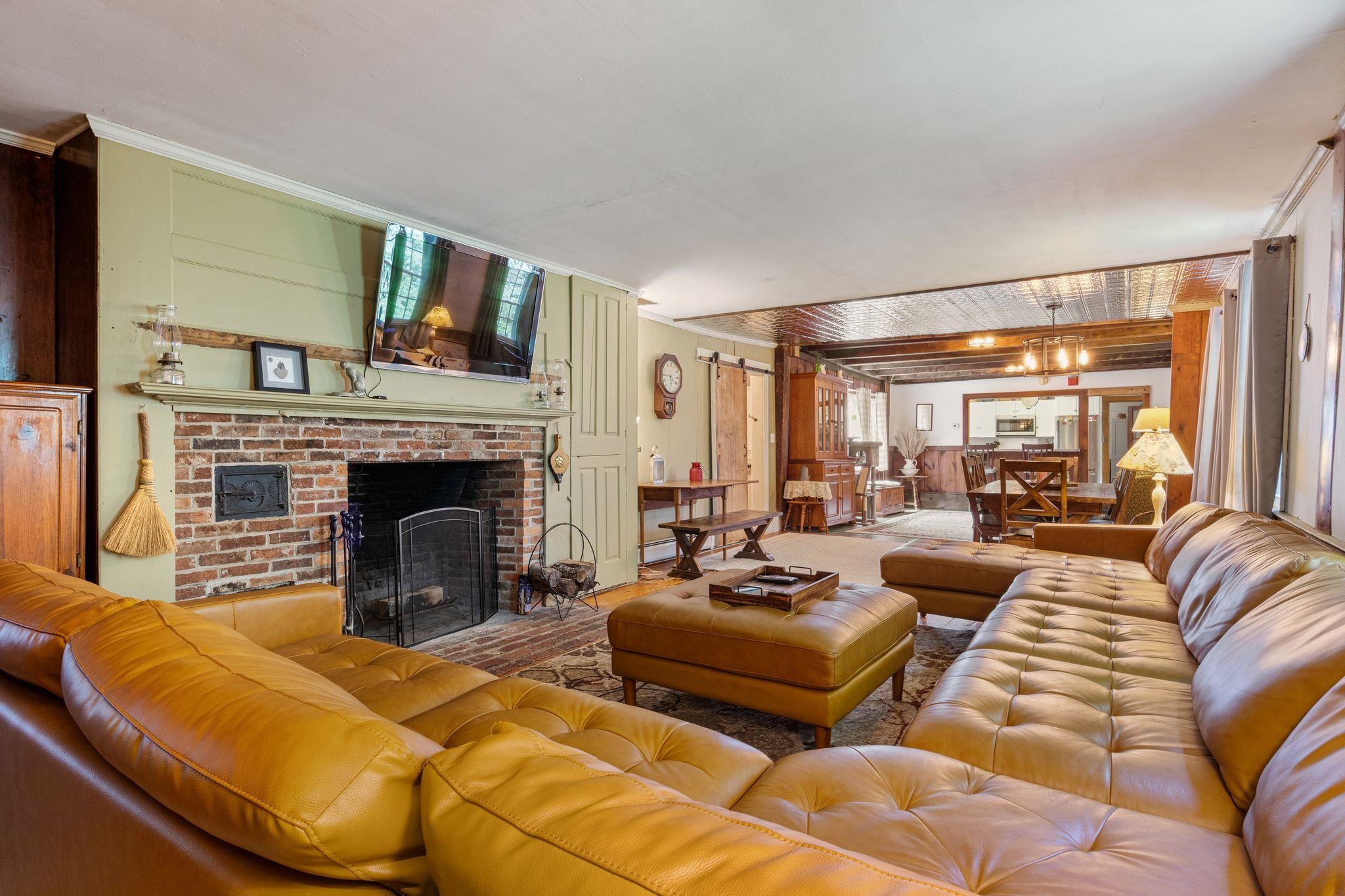 126 Davis Road Property Photo 18
