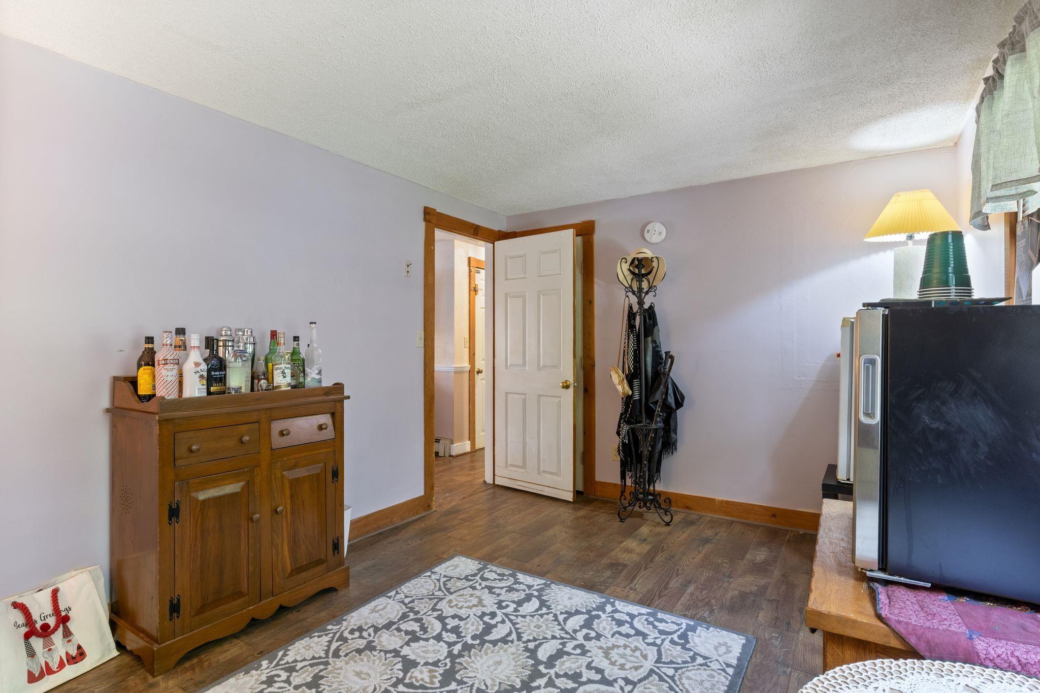 126 Davis Road Property Photo 37