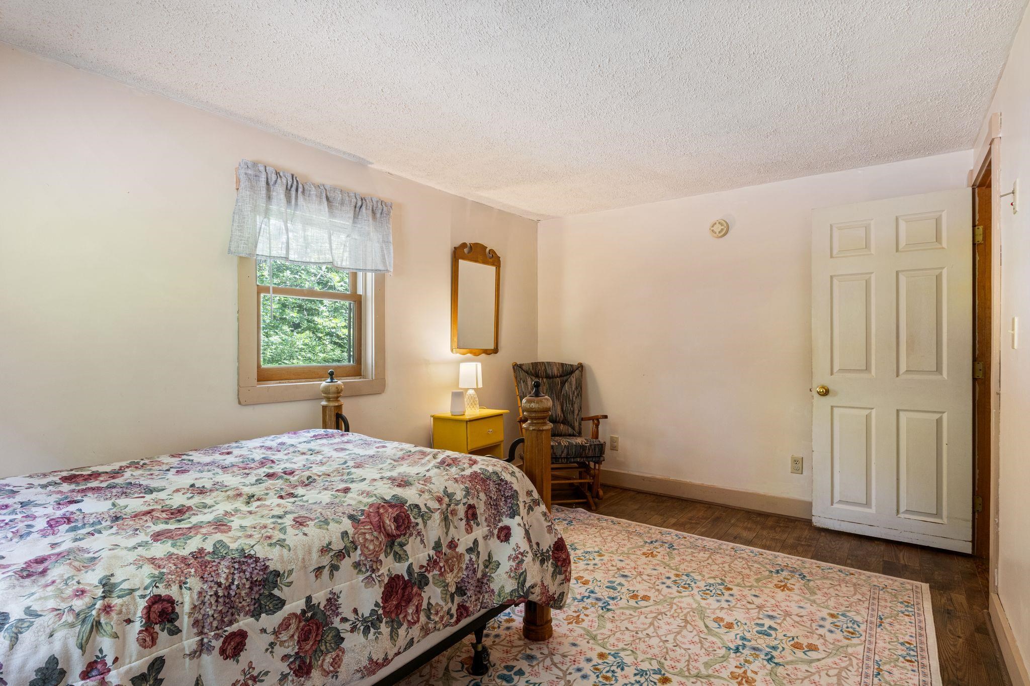 126 Davis Road Property Photo 43