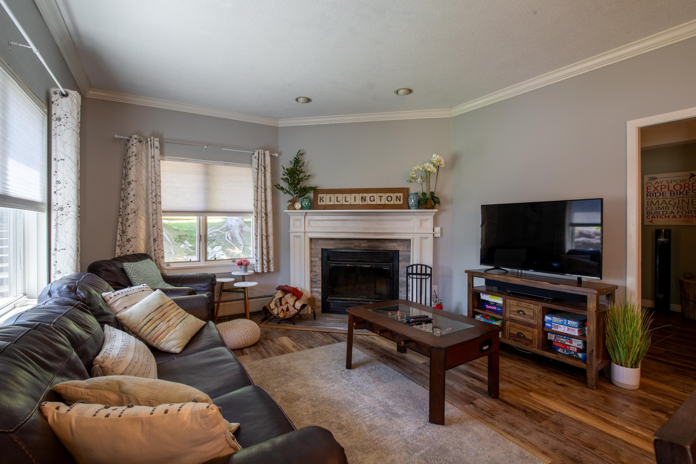 151 Village Circle Property Photo 1