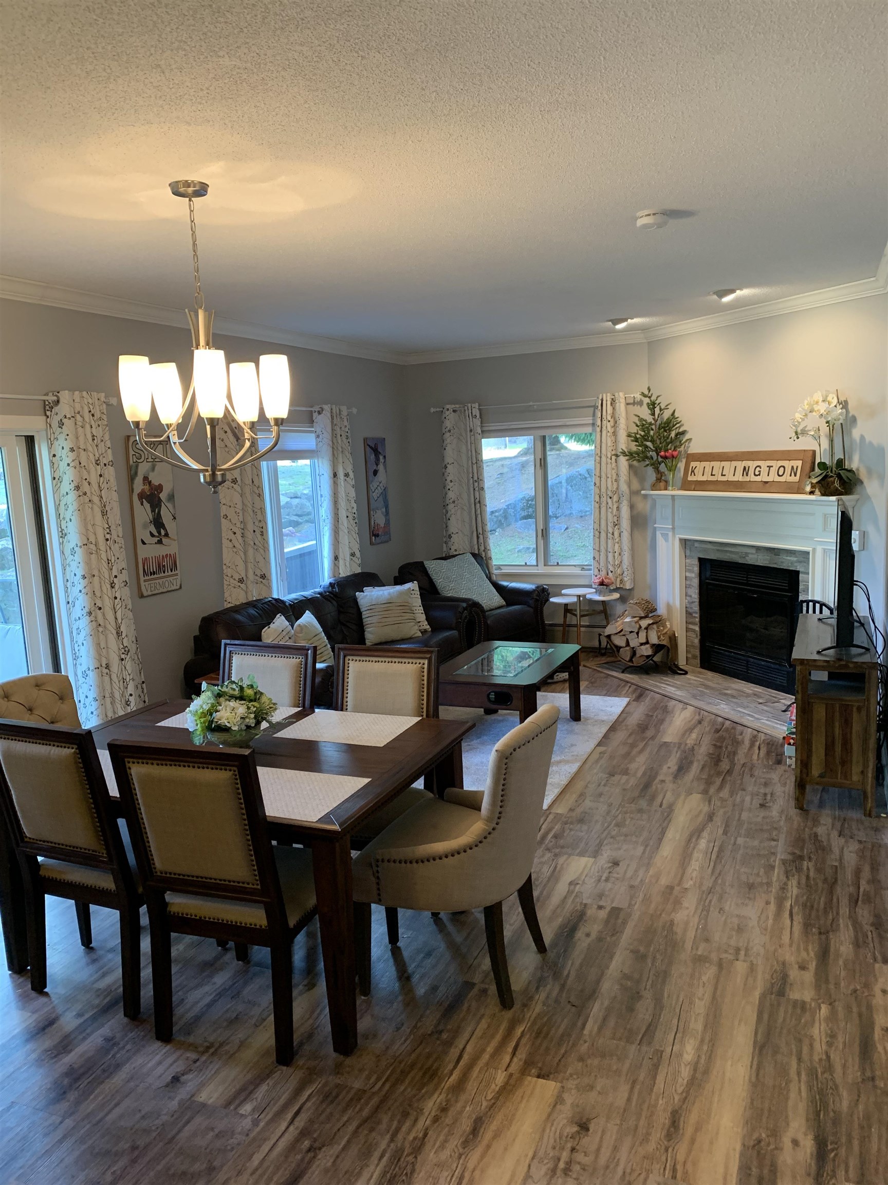 151 Village Circle Property Photo 6