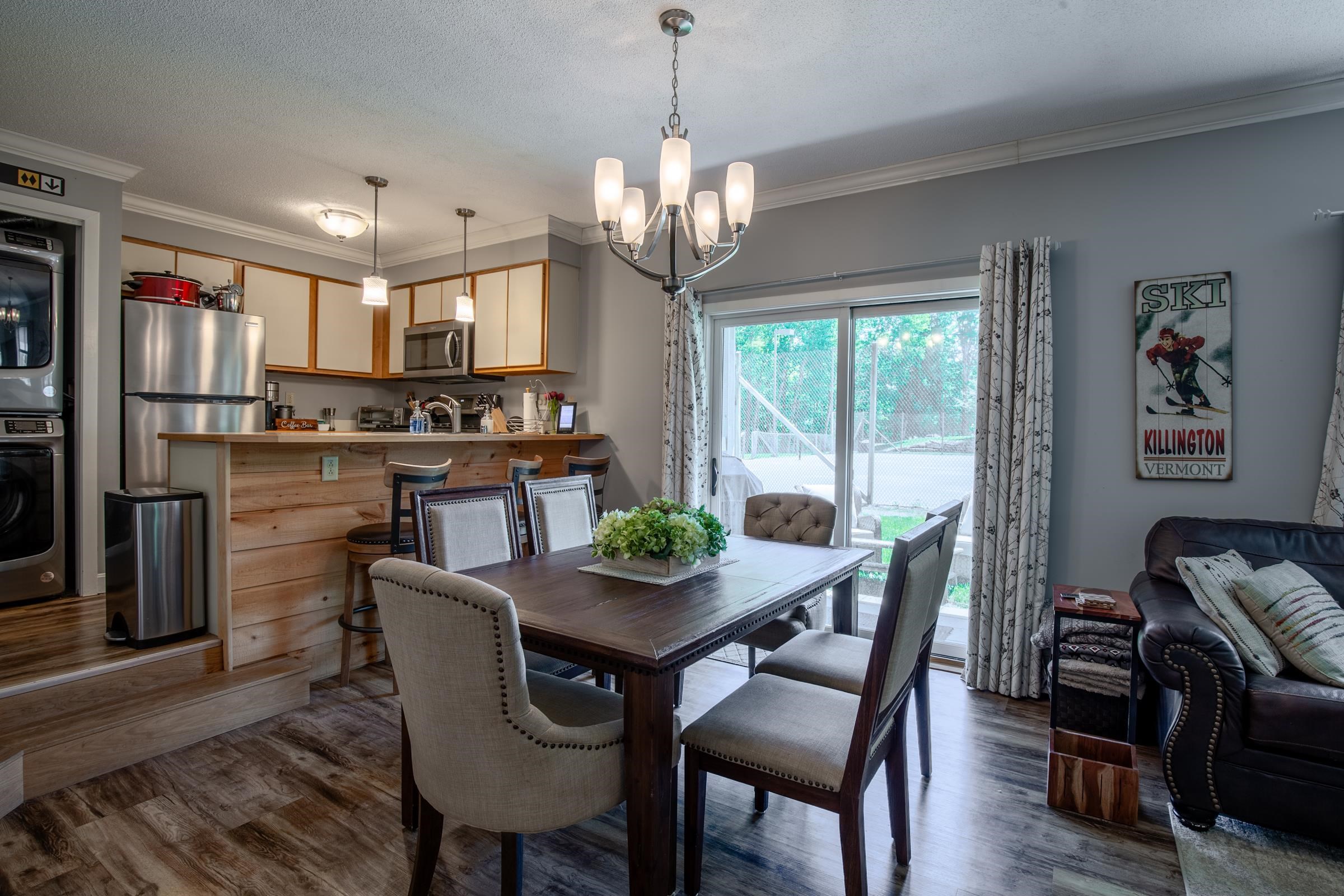 151 Village Circle Property Photo 8