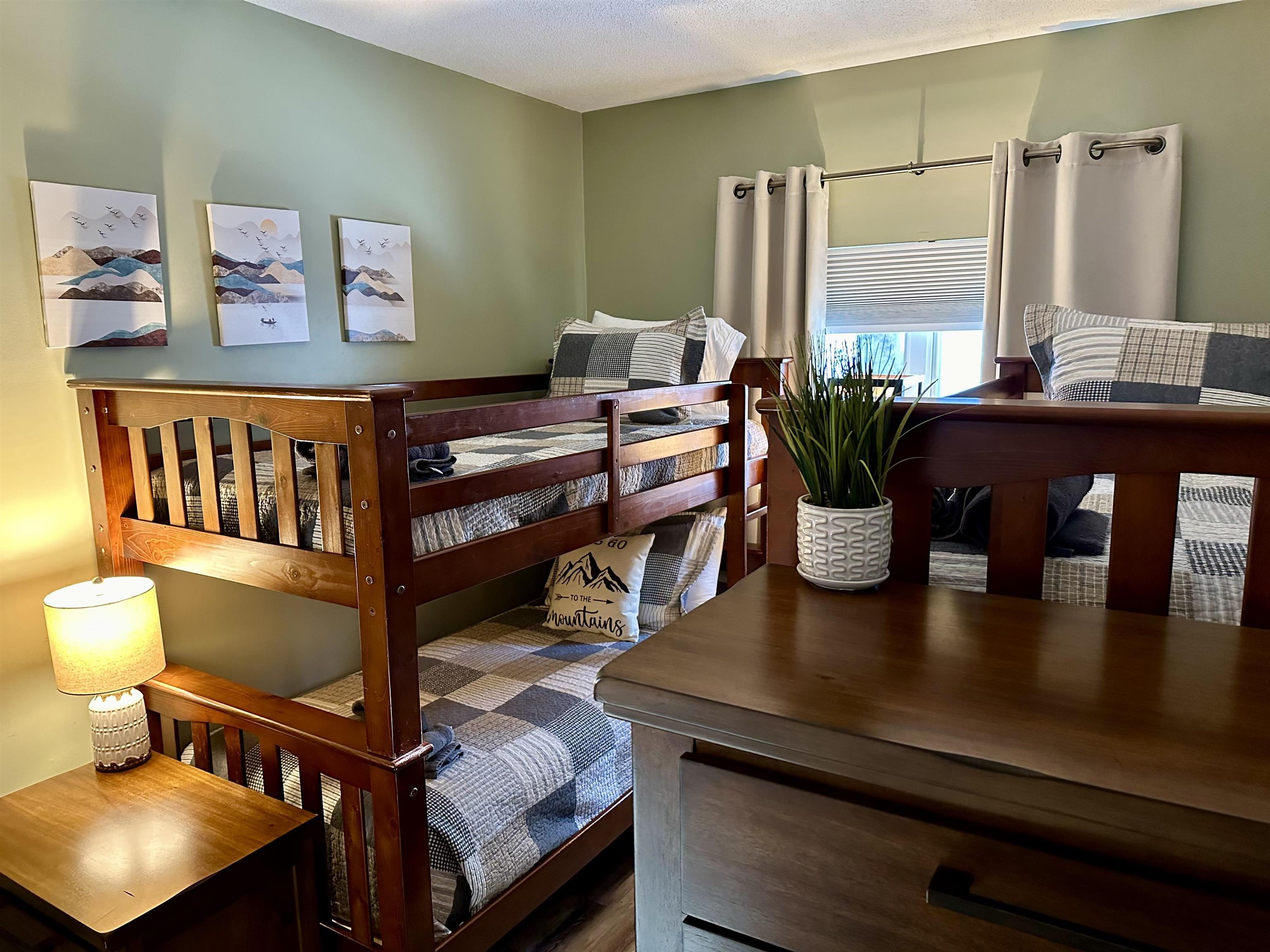 151 Village Circle Property Photo 25