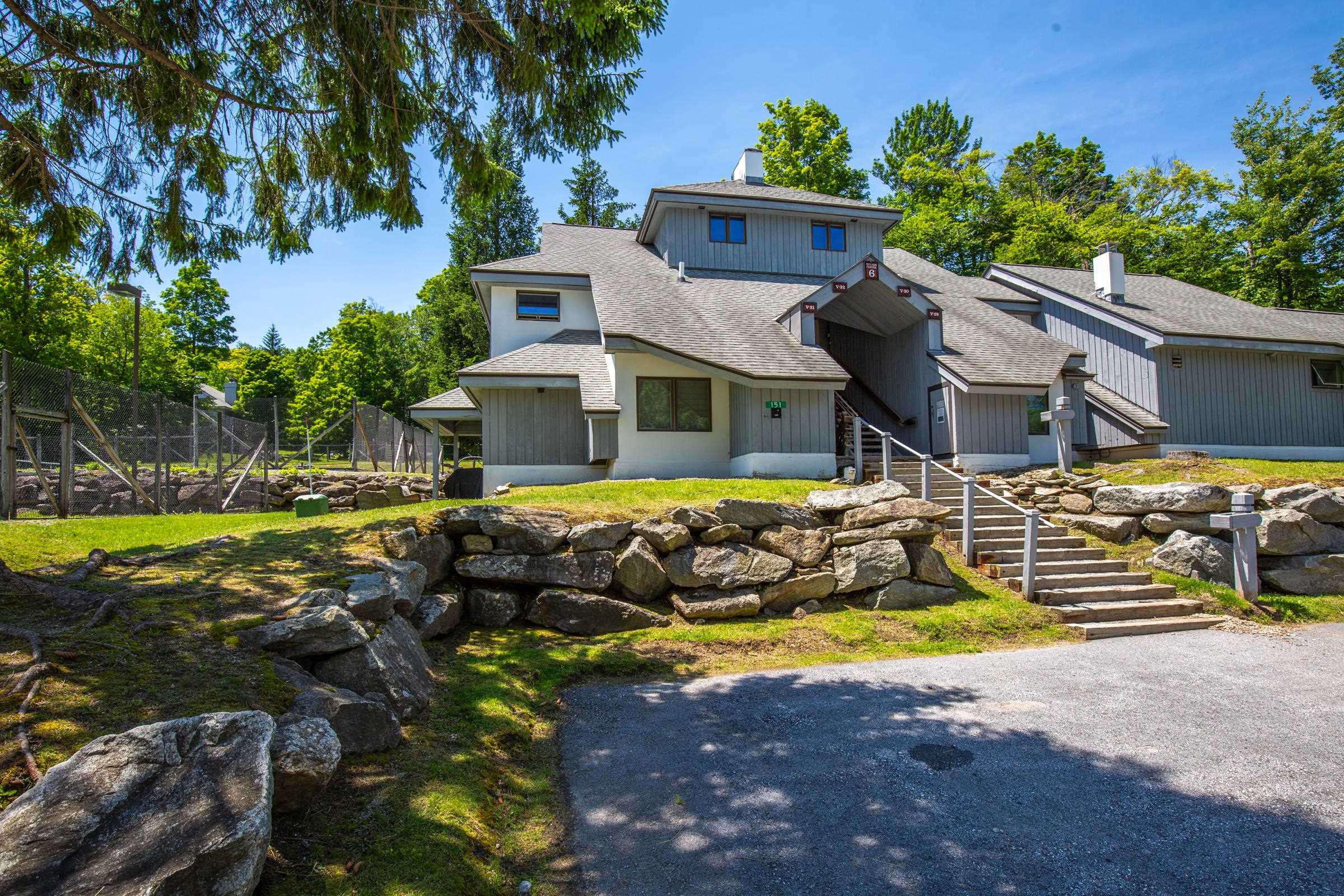151 Village Circle Property Photo 31