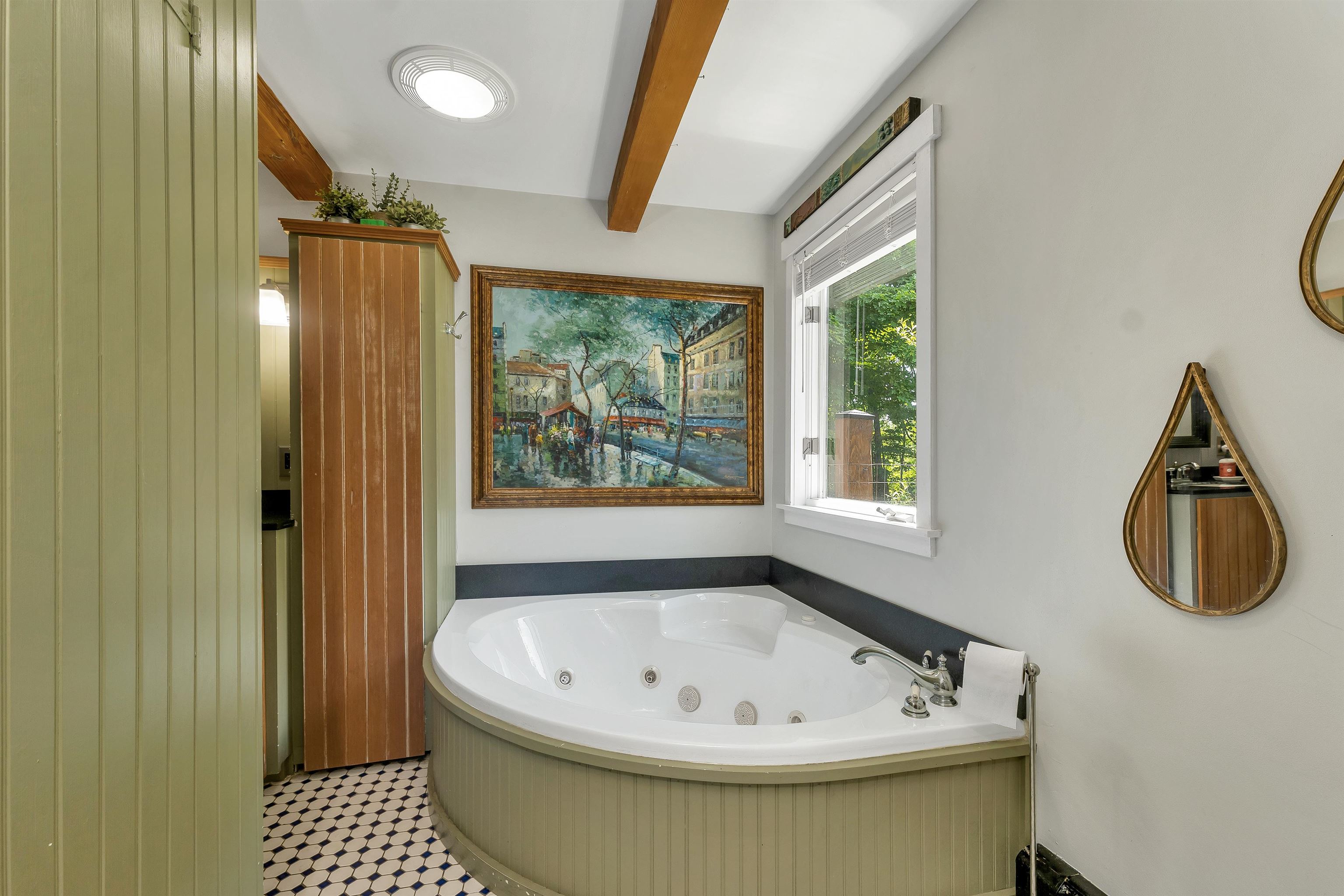 558 Province Road Property Photo 12