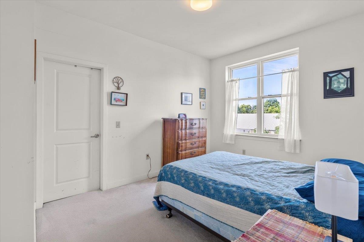 370 Farrell Street Property Photo 16