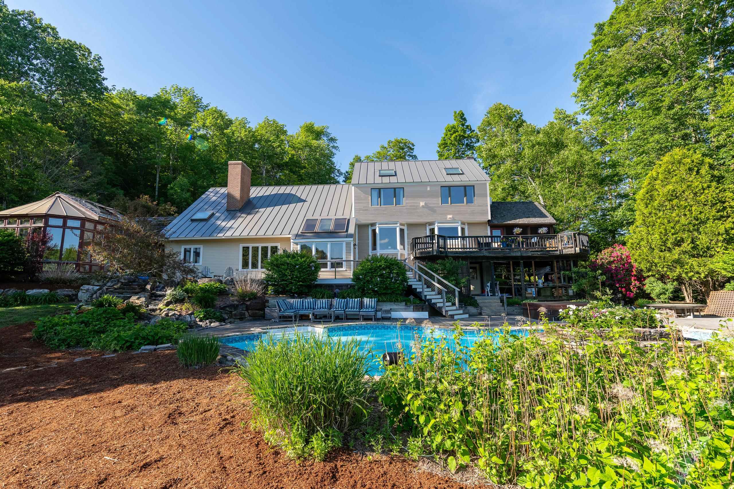 838 Cricket Hill Road Property Photo 3