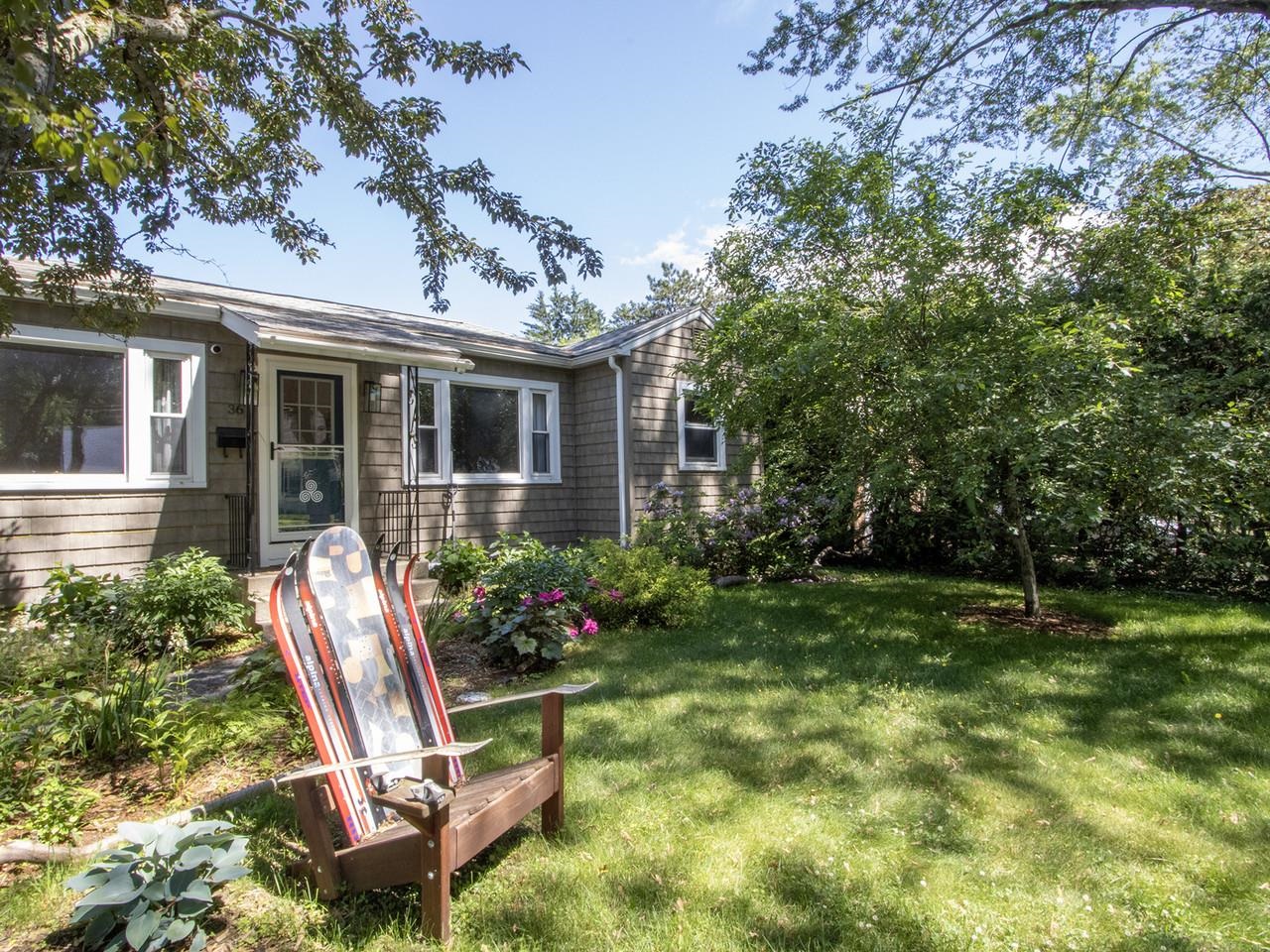 36 Elsom Parkway Property Photo 3