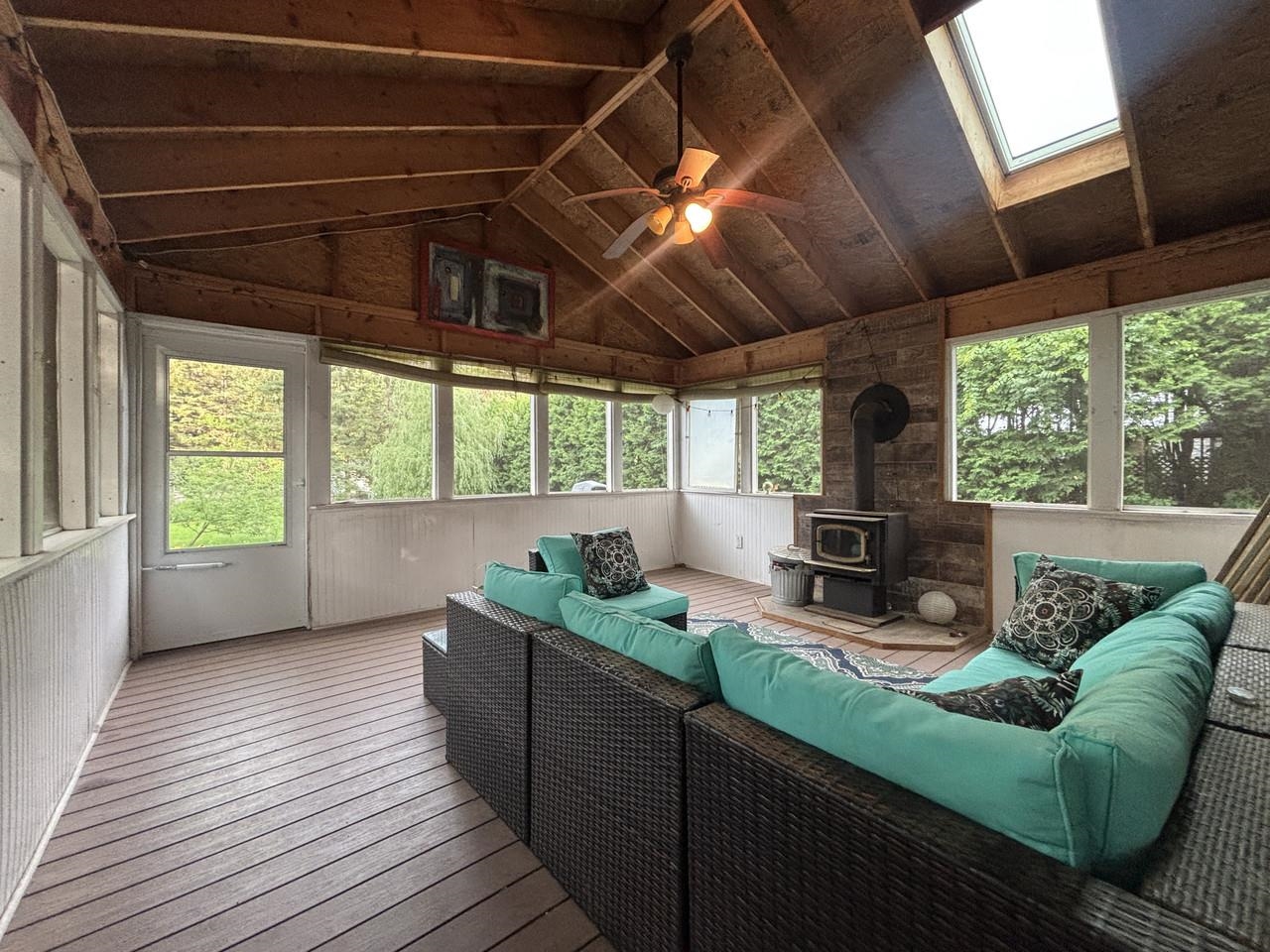 36 Elsom Parkway Property Photo 7