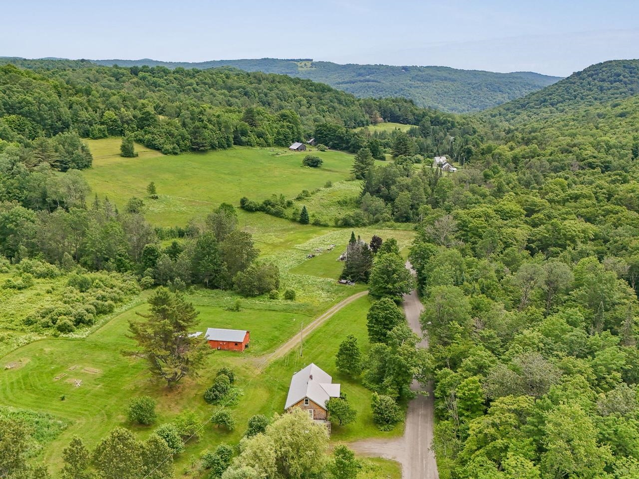 1471 Stellar Road Property Photo 3