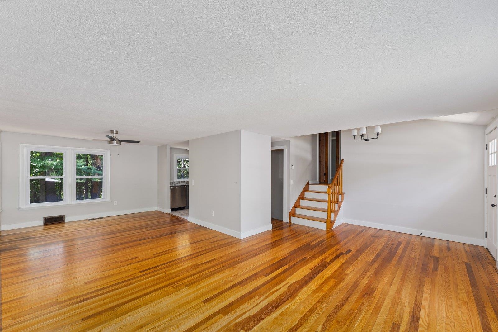 15 Webb Road Property Photo 7
