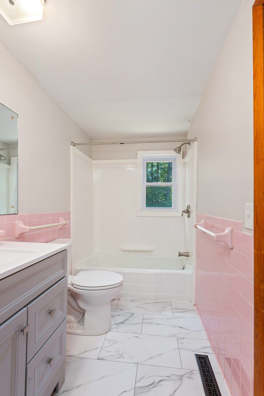 15 Webb Road Property Photo 16