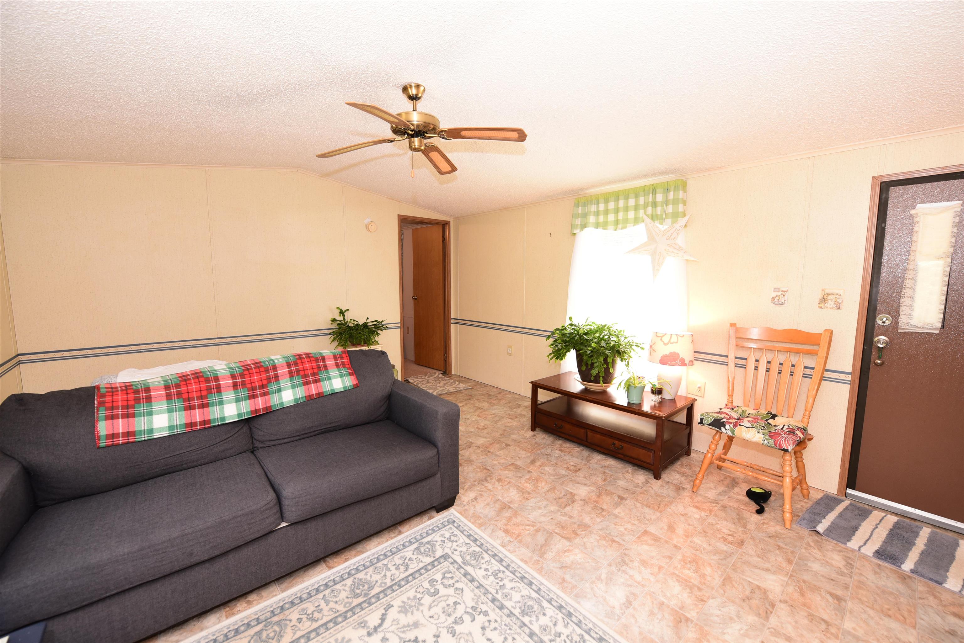 33 Buckingham Drive Property Photo 12