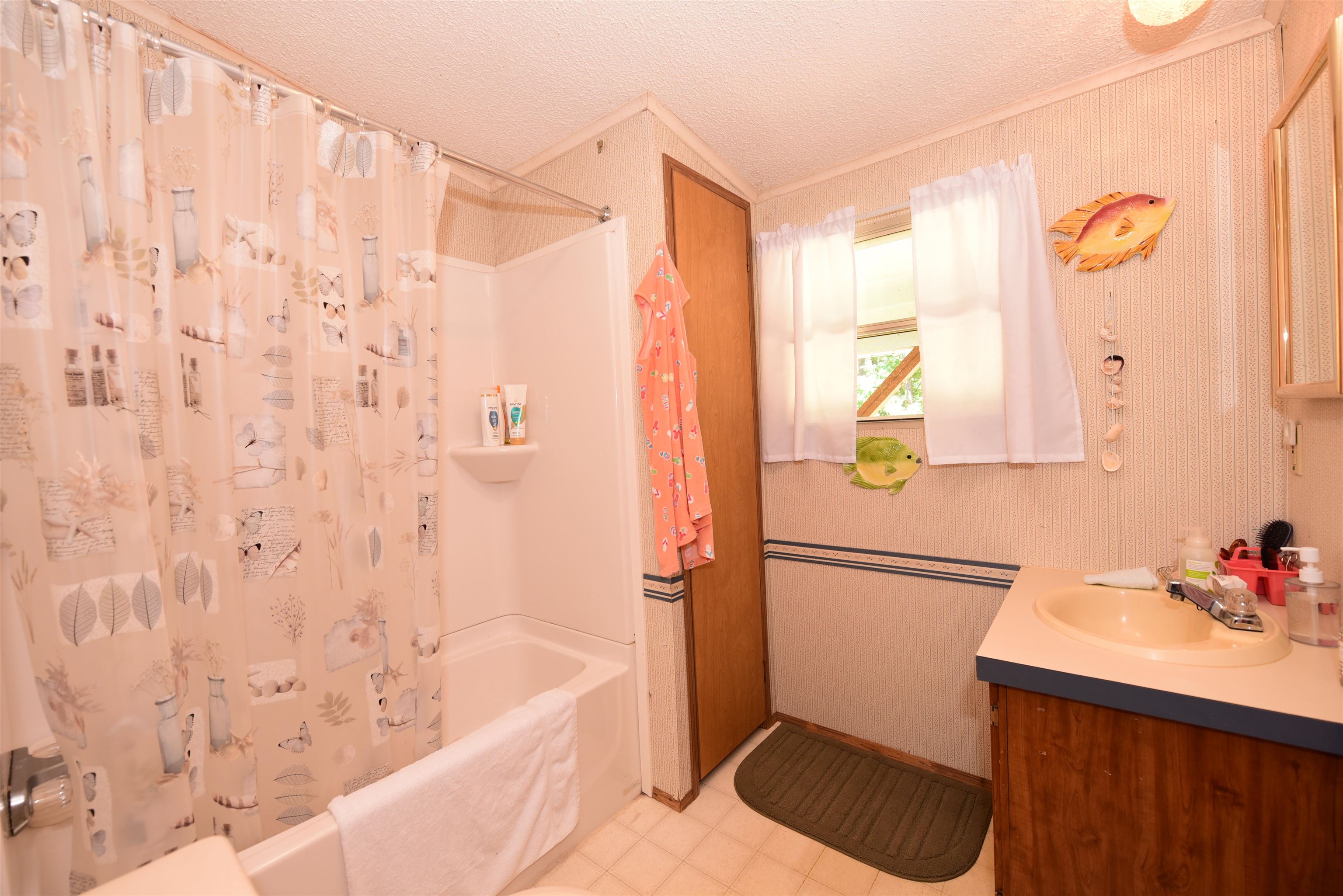 33 Buckingham Drive Property Photo 22