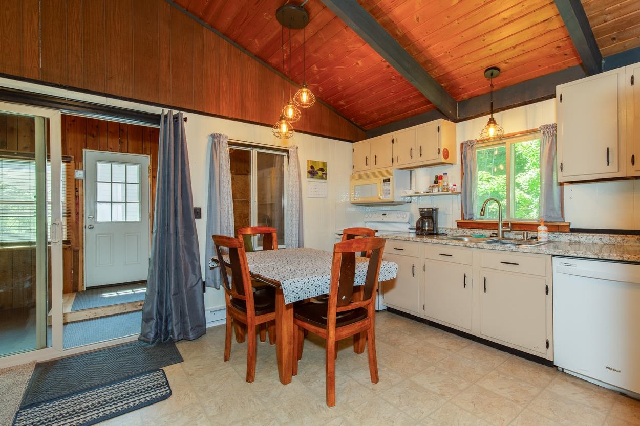31 Adams Drive Property Photo 17
