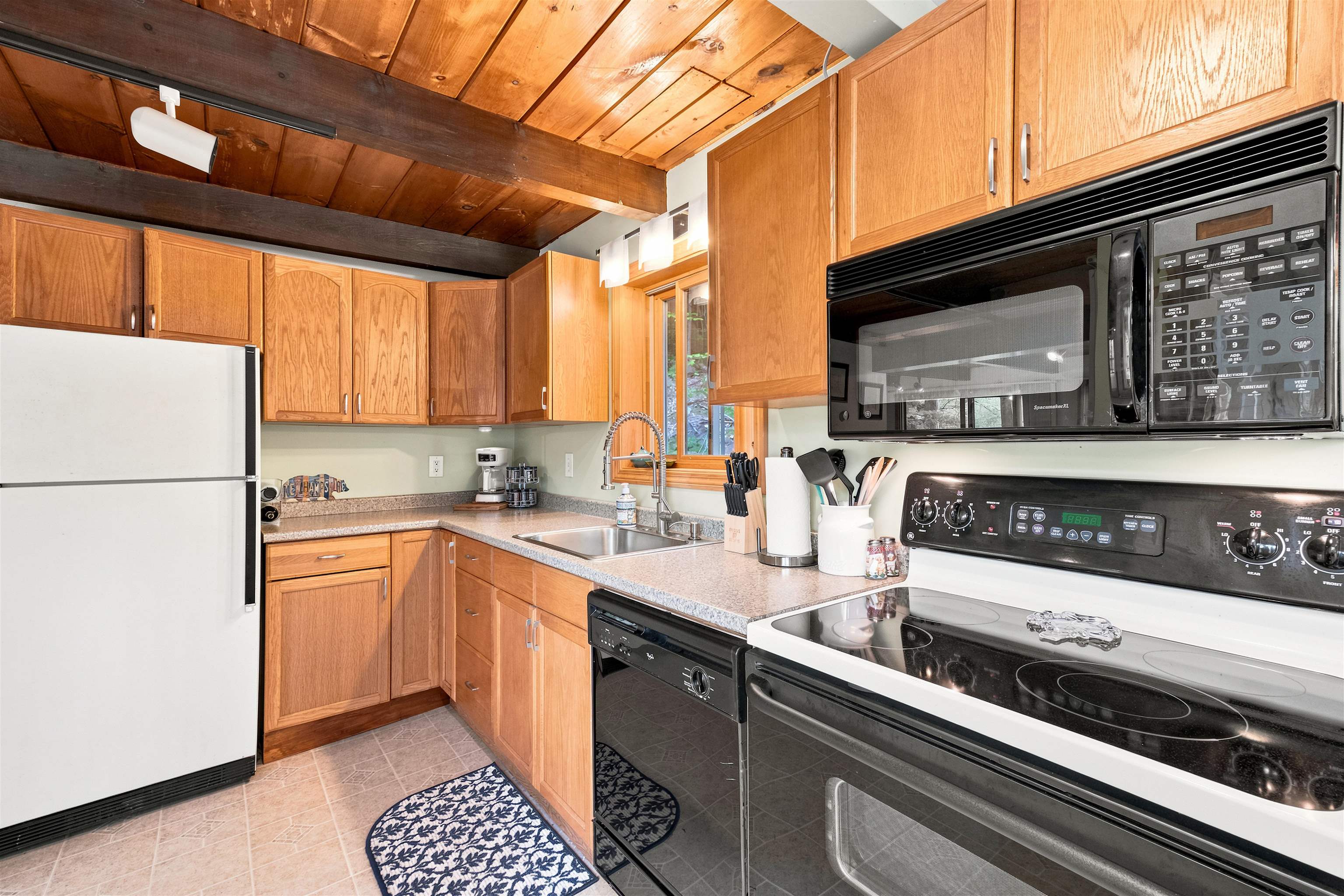 43 Eidelweiss Drive Property Photo 14