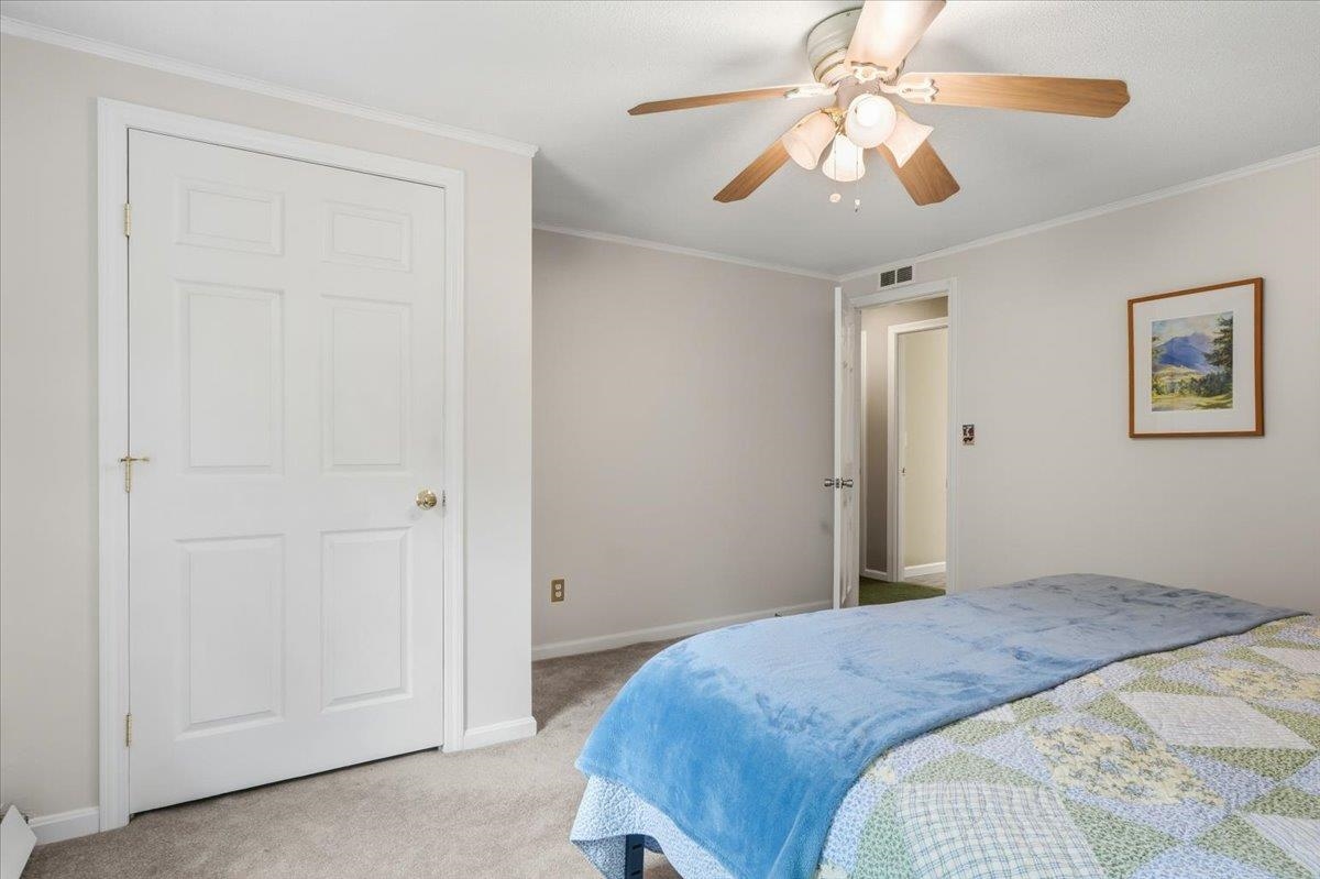 490 Juniper Ridge Property Photo 37