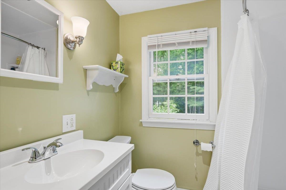 490 Juniper Ridge Property Photo 38