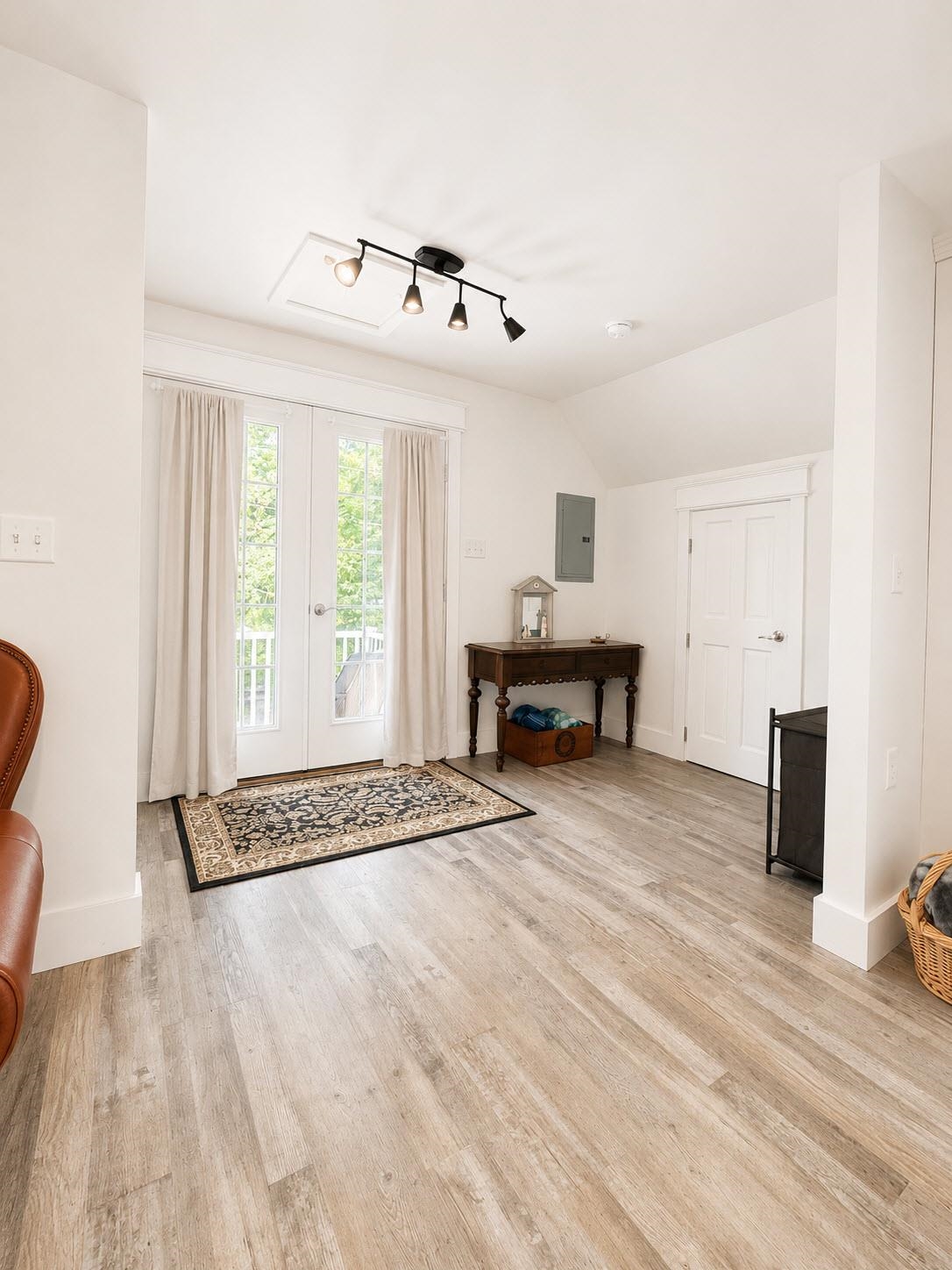 20 Keene Avenue Property Photo 44