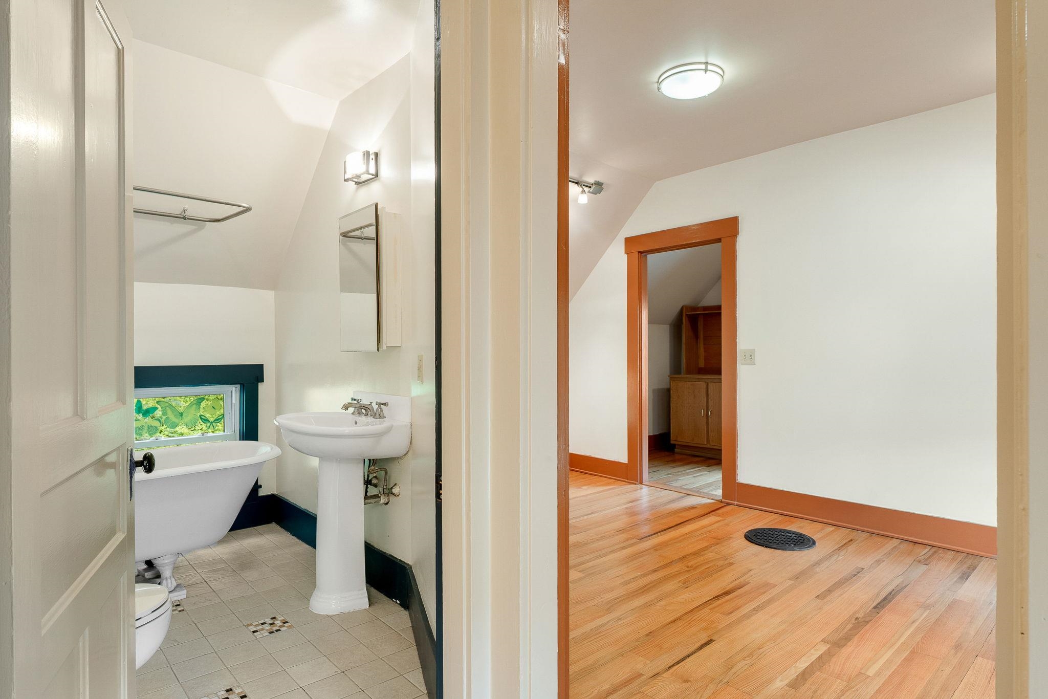 97 Berlin Street Property Photo 19