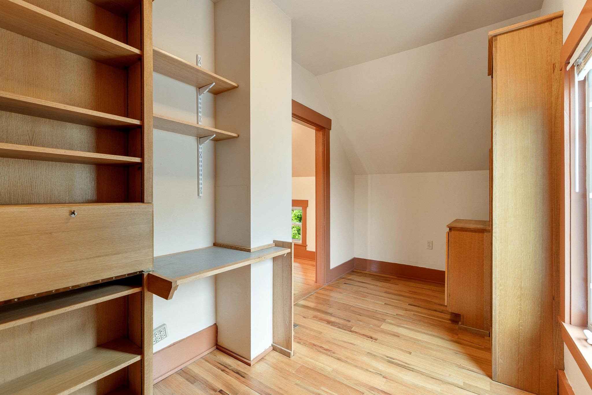 97 Berlin Street Property Photo 24