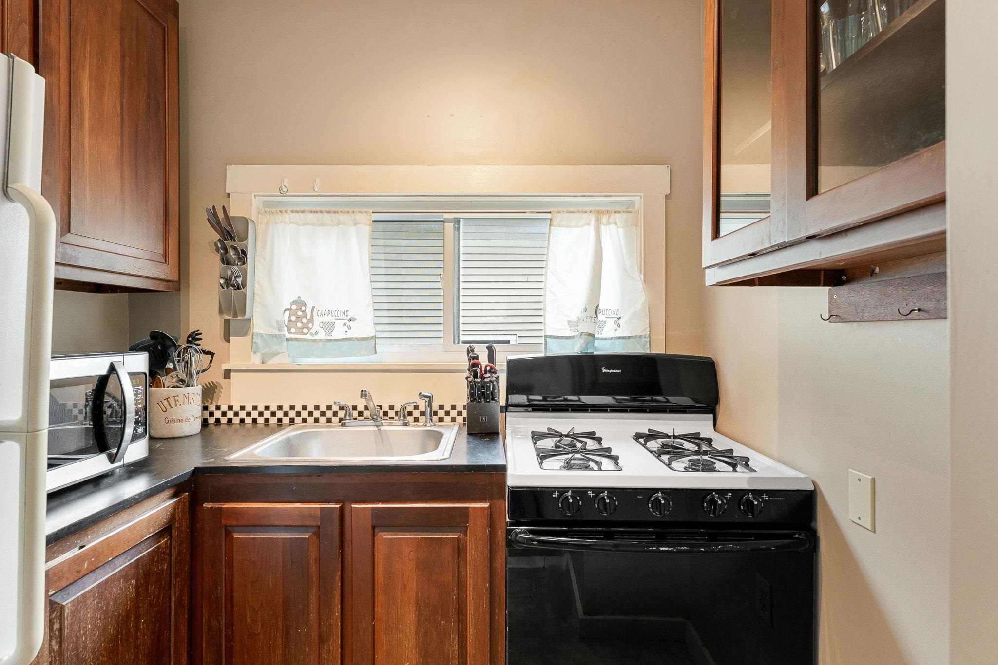 97 Berlin Street Property Photo 38