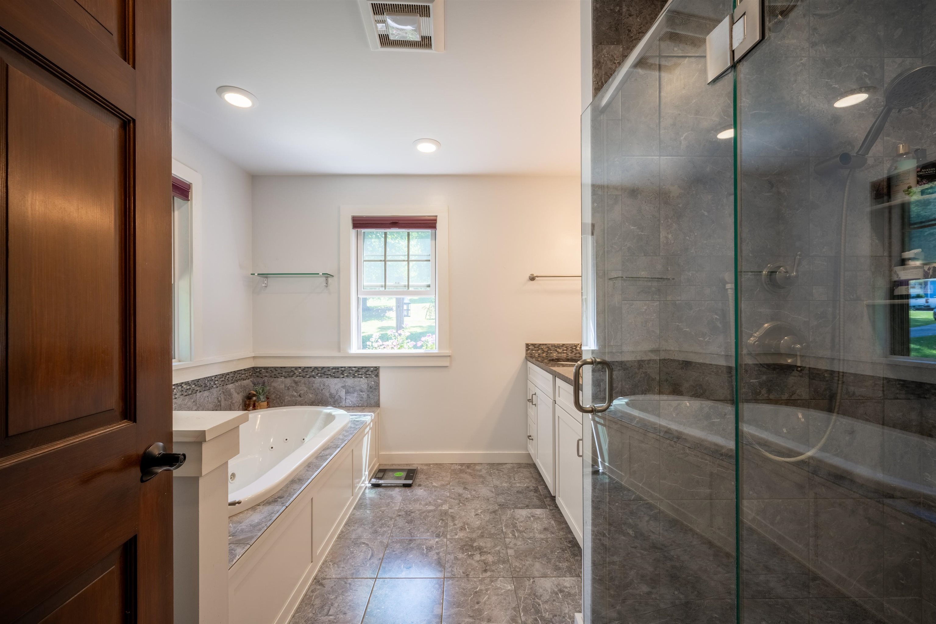 7 High Street Property Photo 22