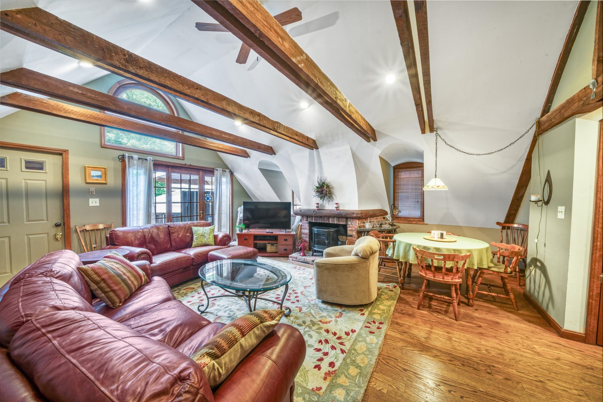 4 Prospect Hill Road Property Photo 5