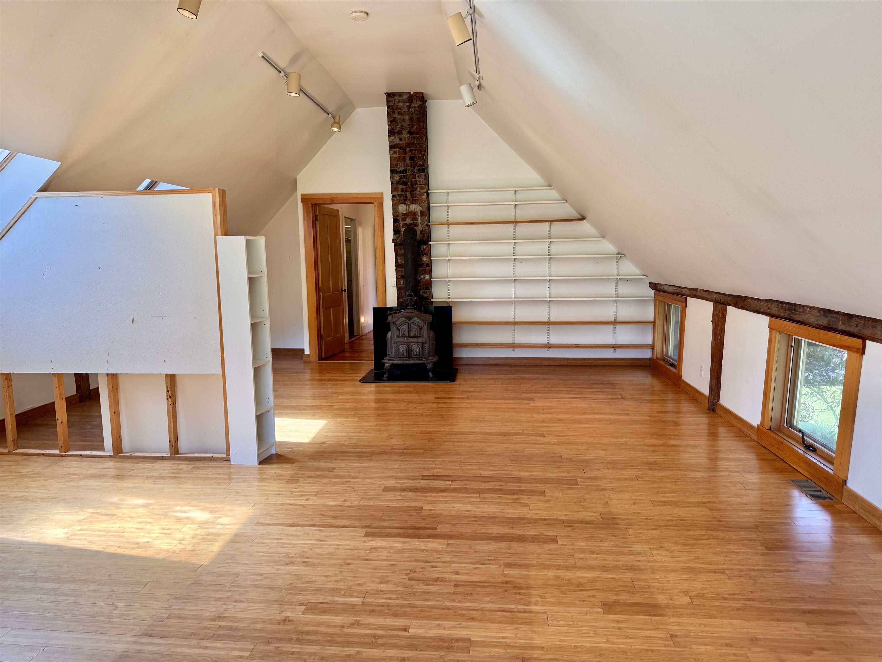19 Hartley Road Property Photo 31