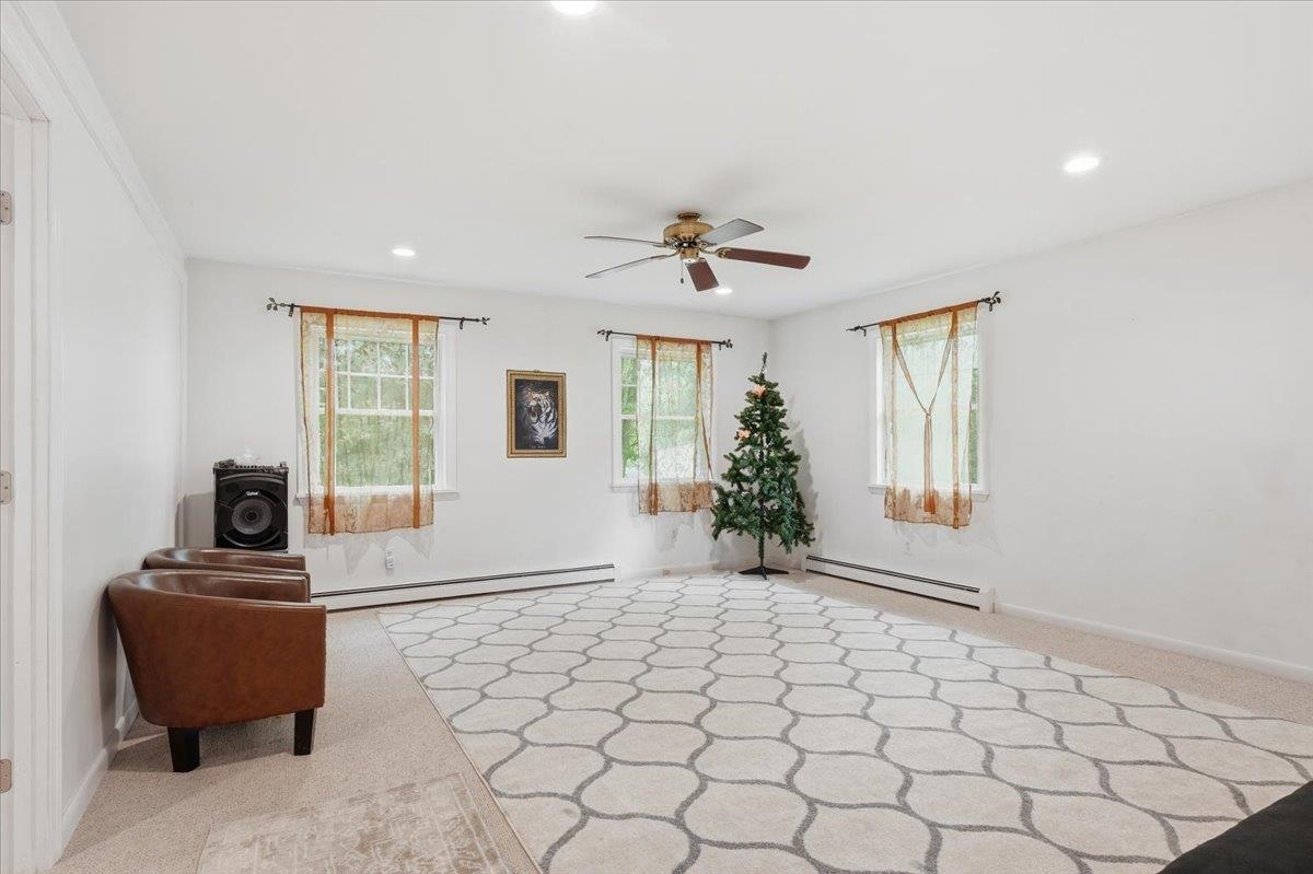 22 Redwood Terrace Property Photo 20