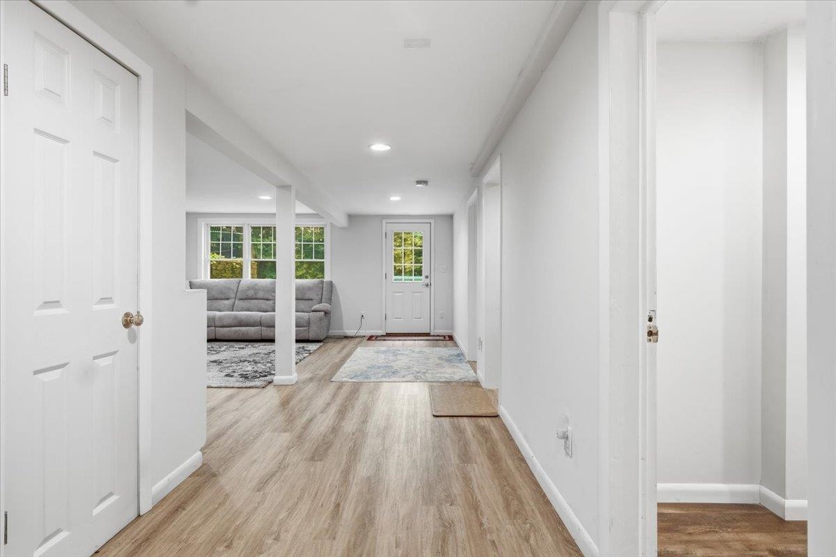 22 Redwood Terrace Property Photo 42