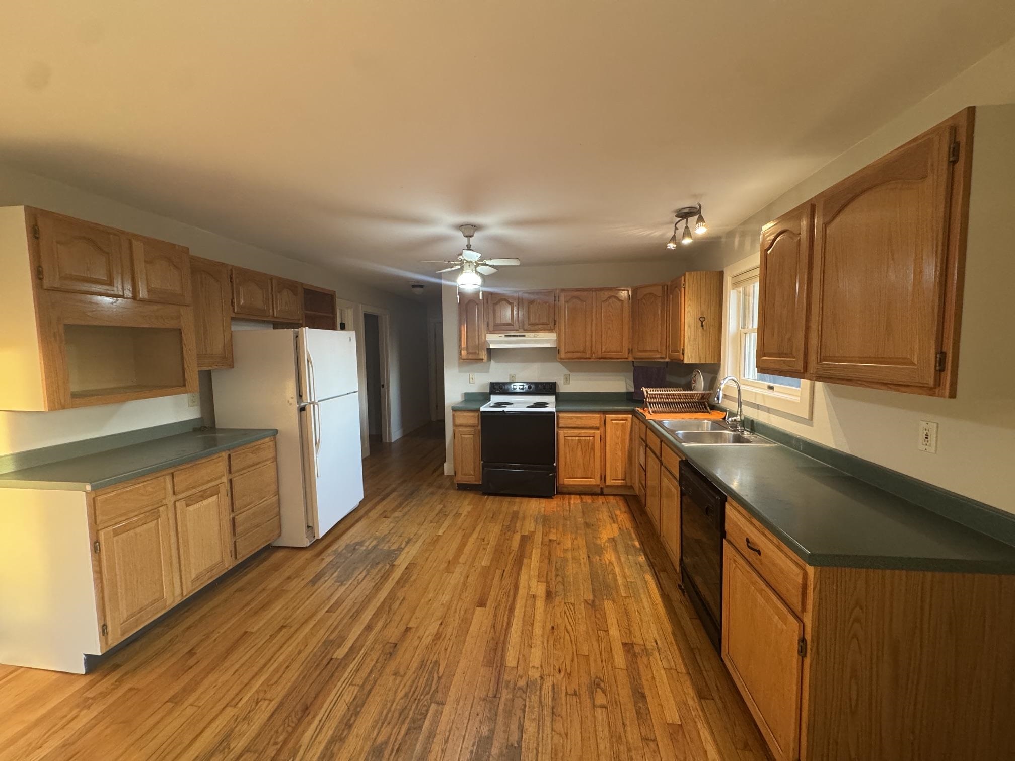 806 Maple Hill Road Property Photo 34