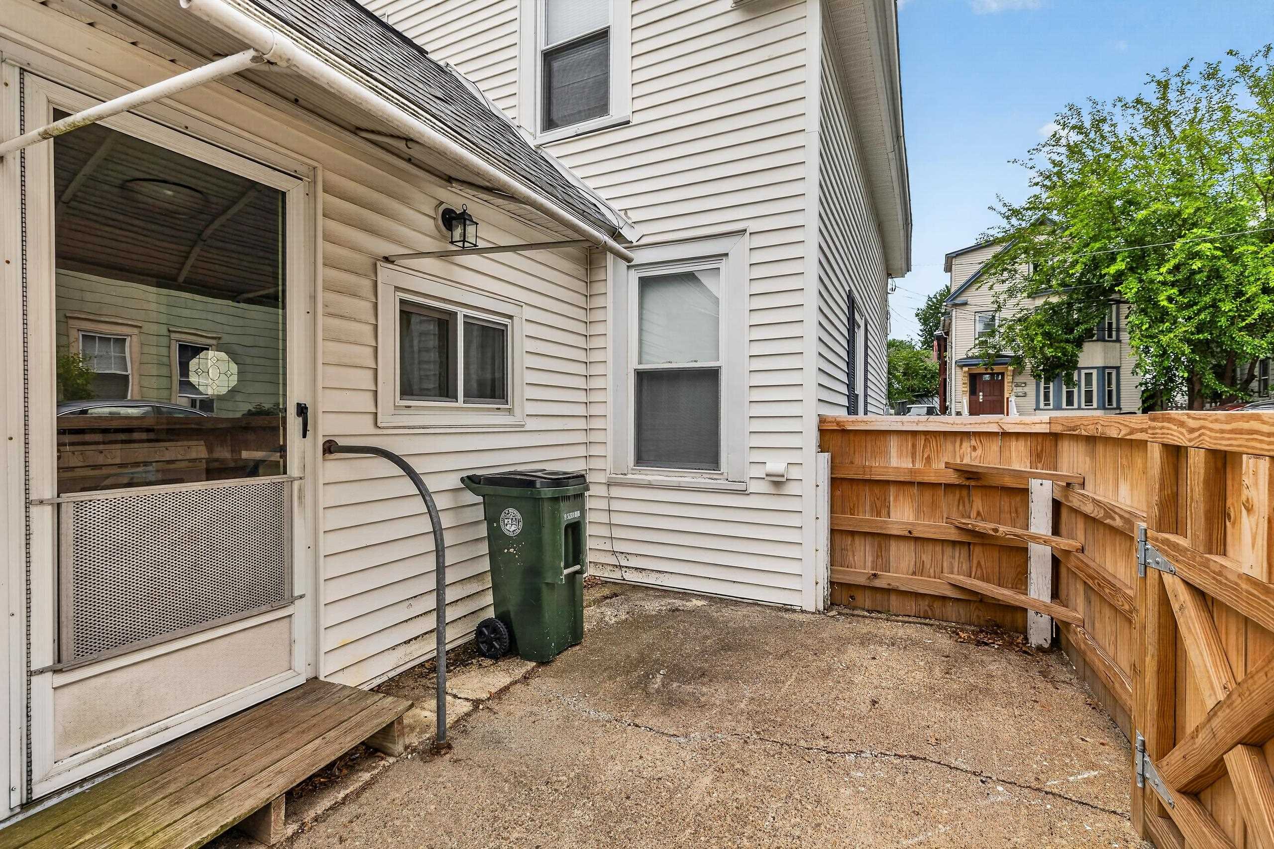 148 Parker Street Property Photo 2