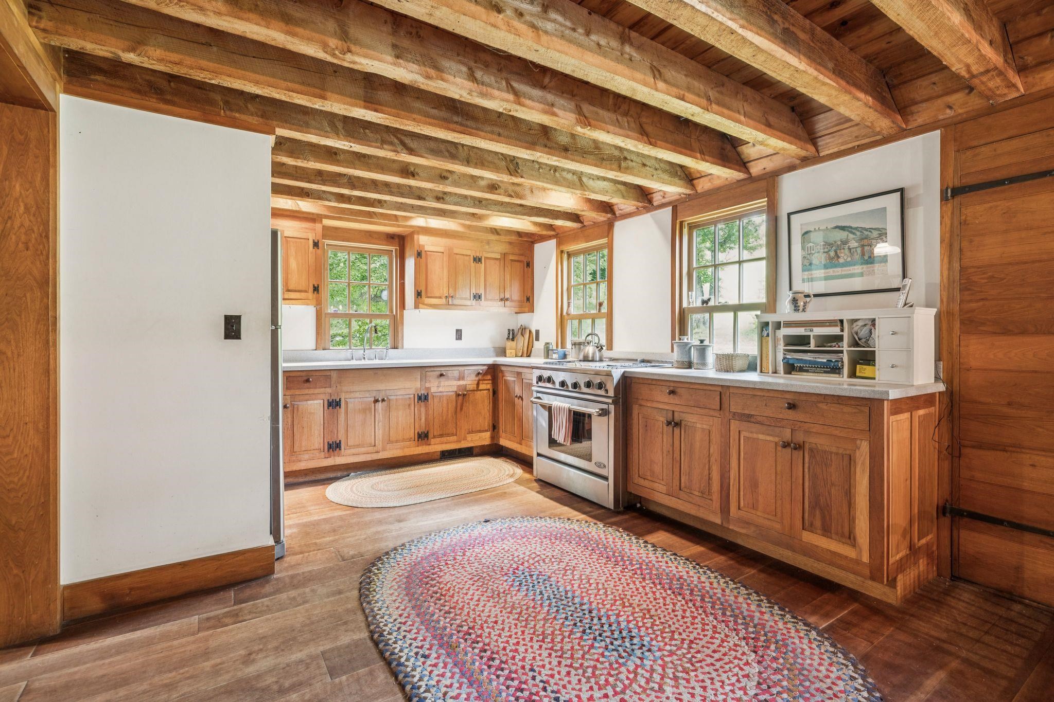 38 Ordway Road Property Photo 6