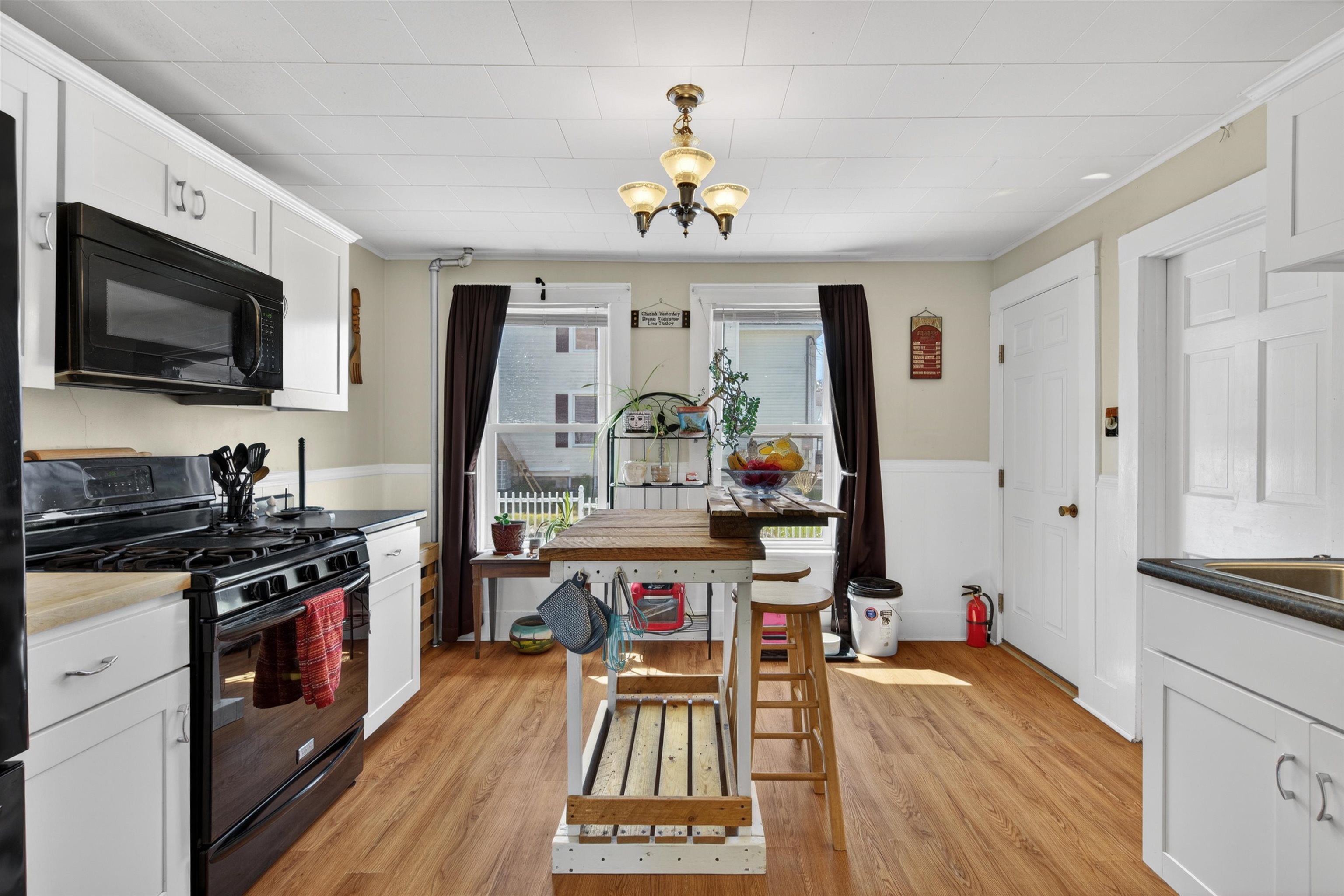 9 Park Street Property Photo 17