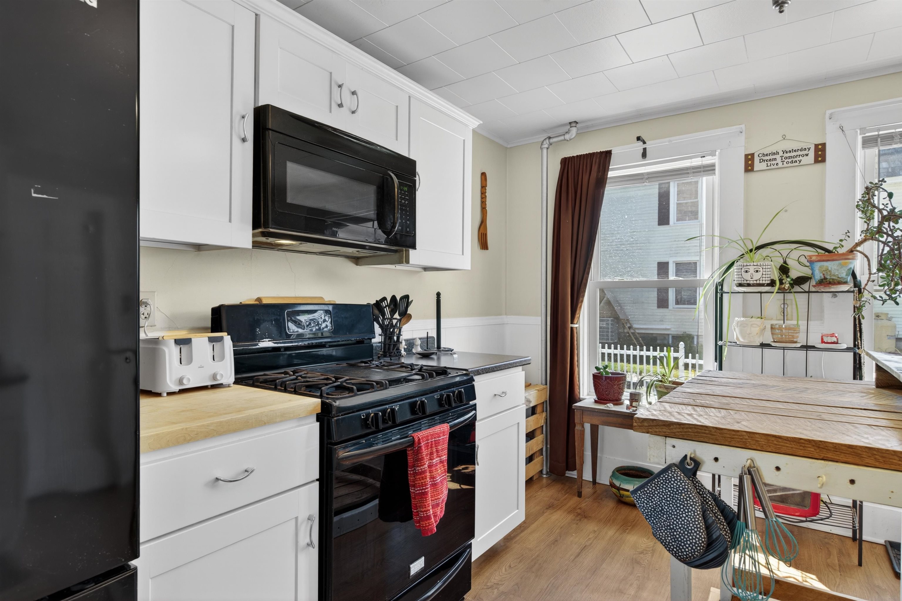 9 Park Street Property Photo 21