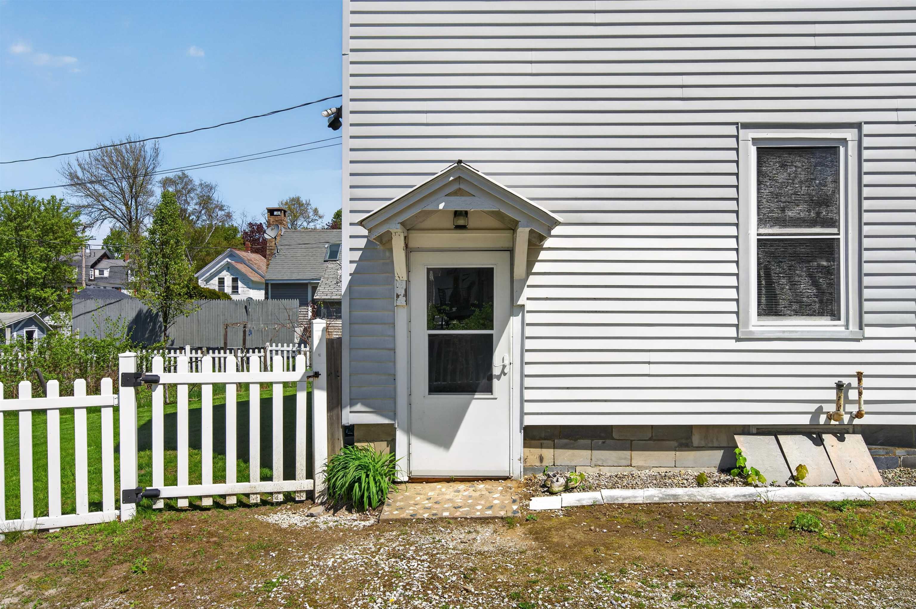 9 Park Street Property Photo 35