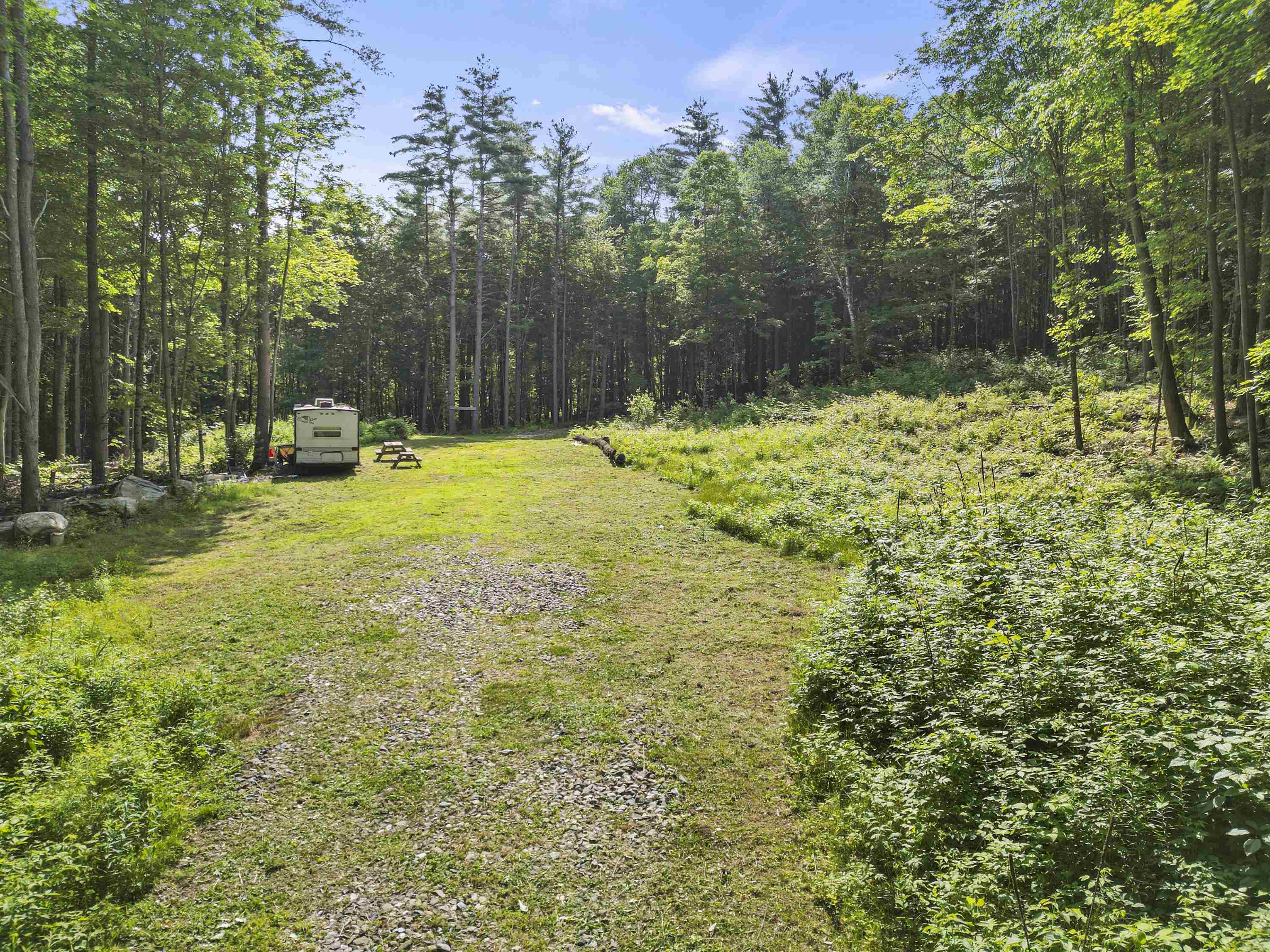 468 Skyboro Road Property Photo 6