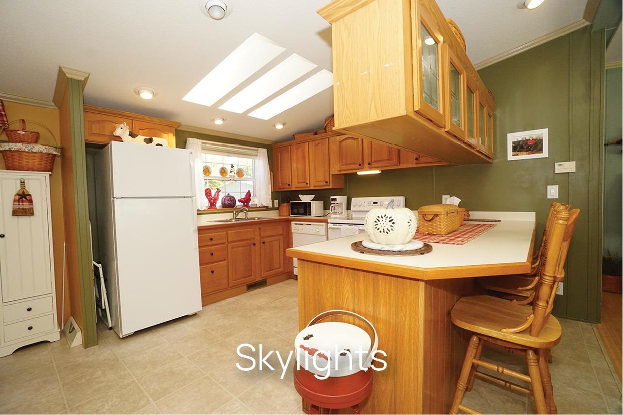 28 West Street Property Photo 9