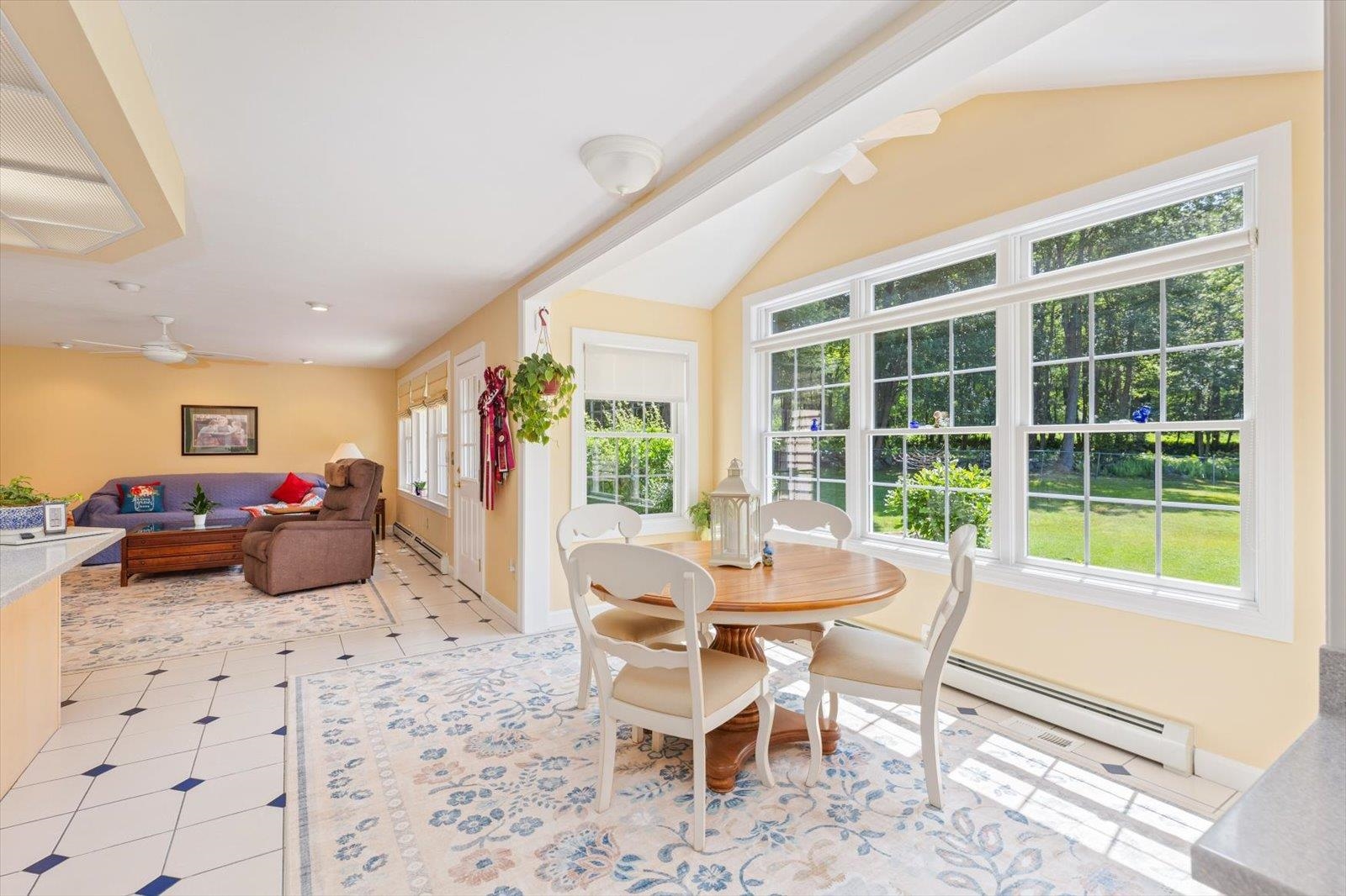 185 Thomas Road Property Photo 4