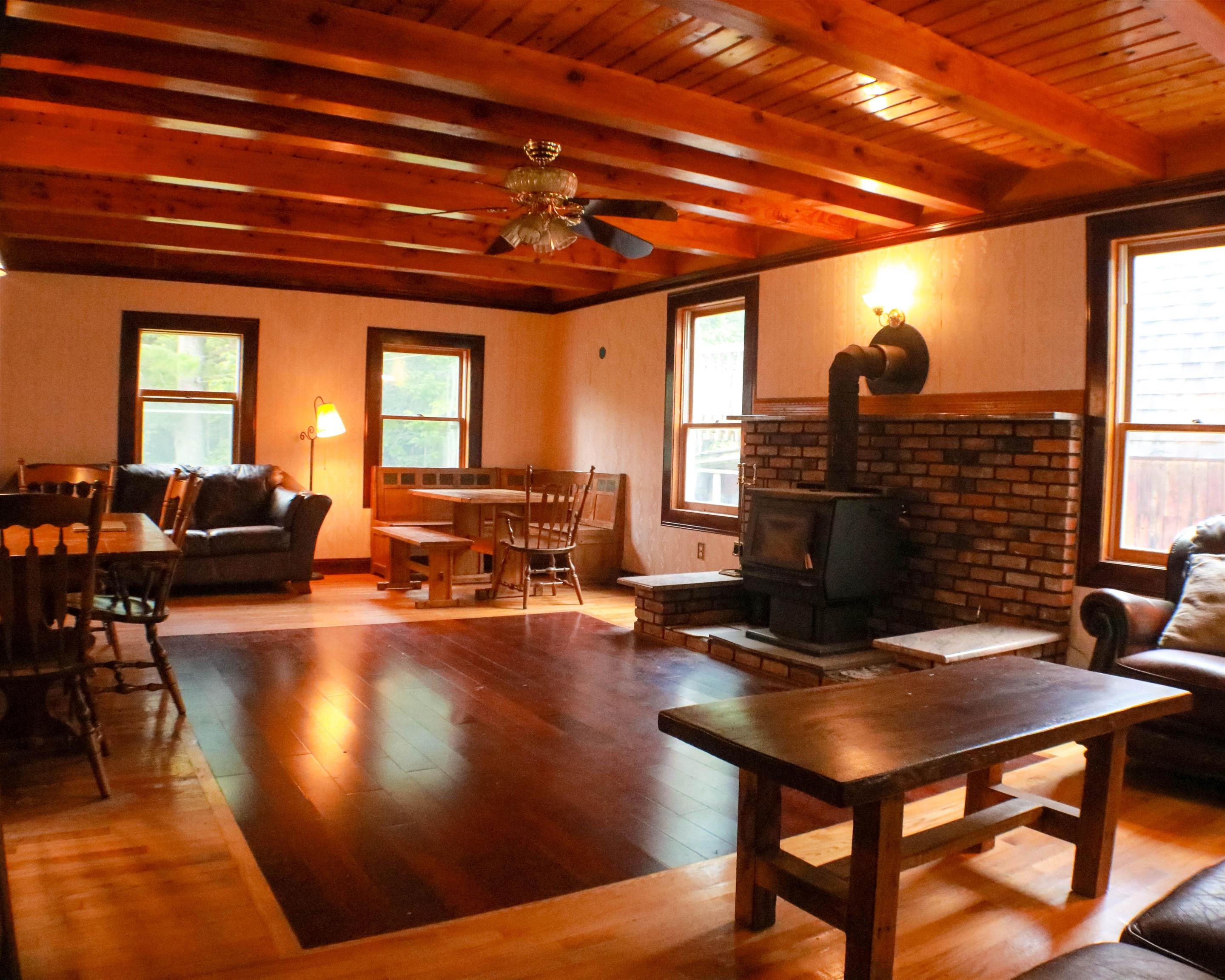 1081 Beaver Meadow Road Property Photo 6