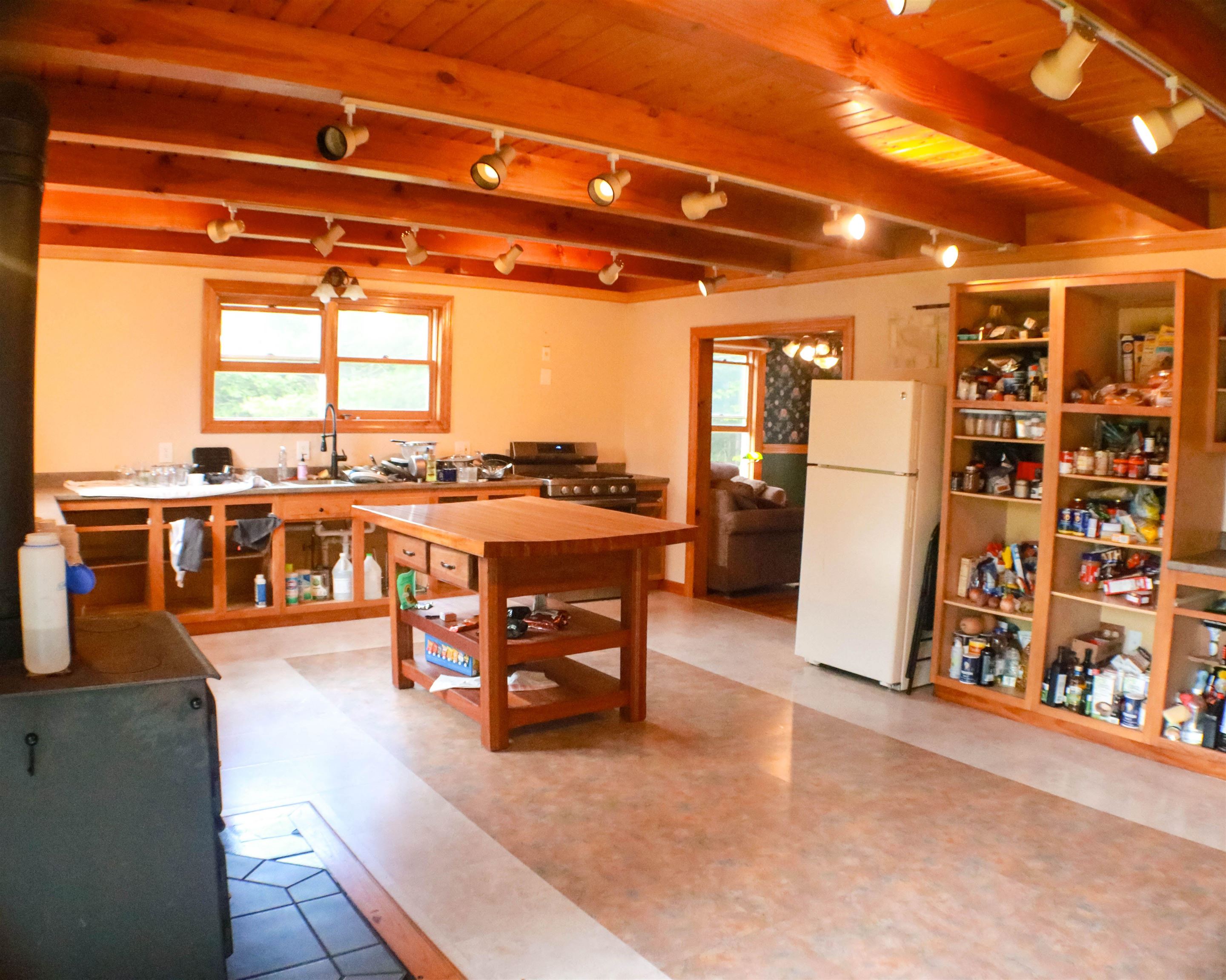 1081 Beaver Meadow Road Property Photo 10