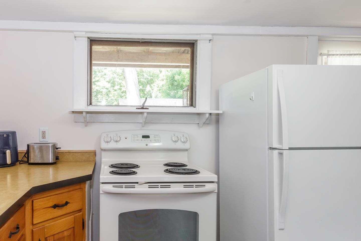 84 Dodge Pond Road Property Photo 12