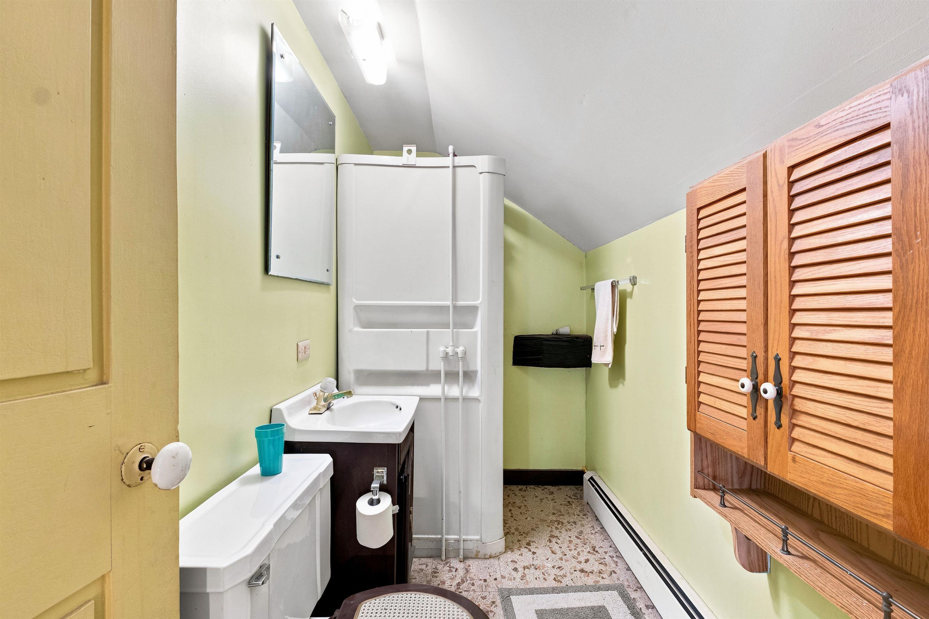 386 Pembroke Street Property Photo 44