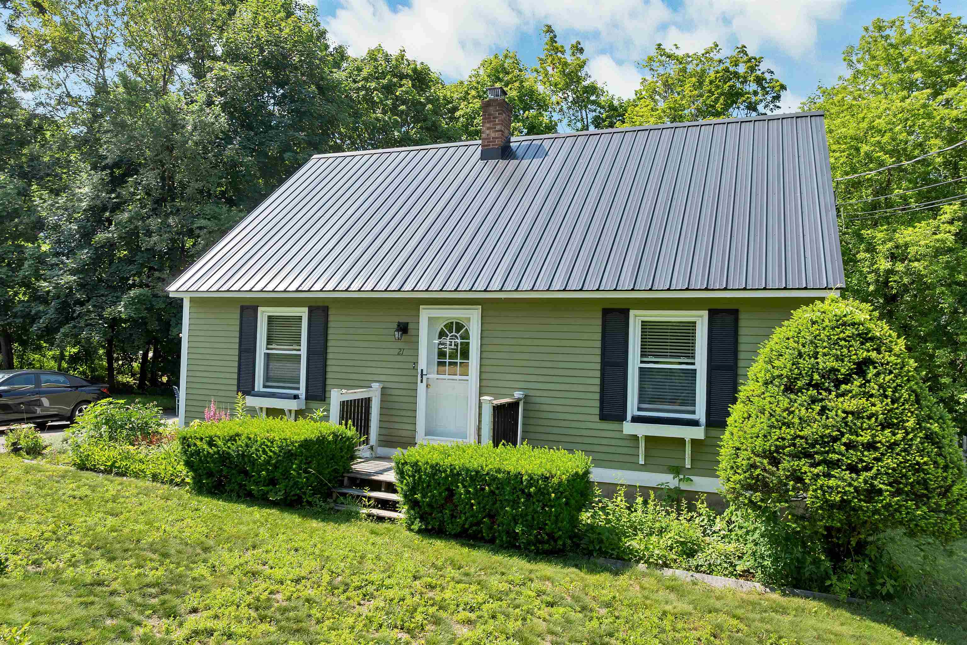 21 Spruce Street Property Photo 1