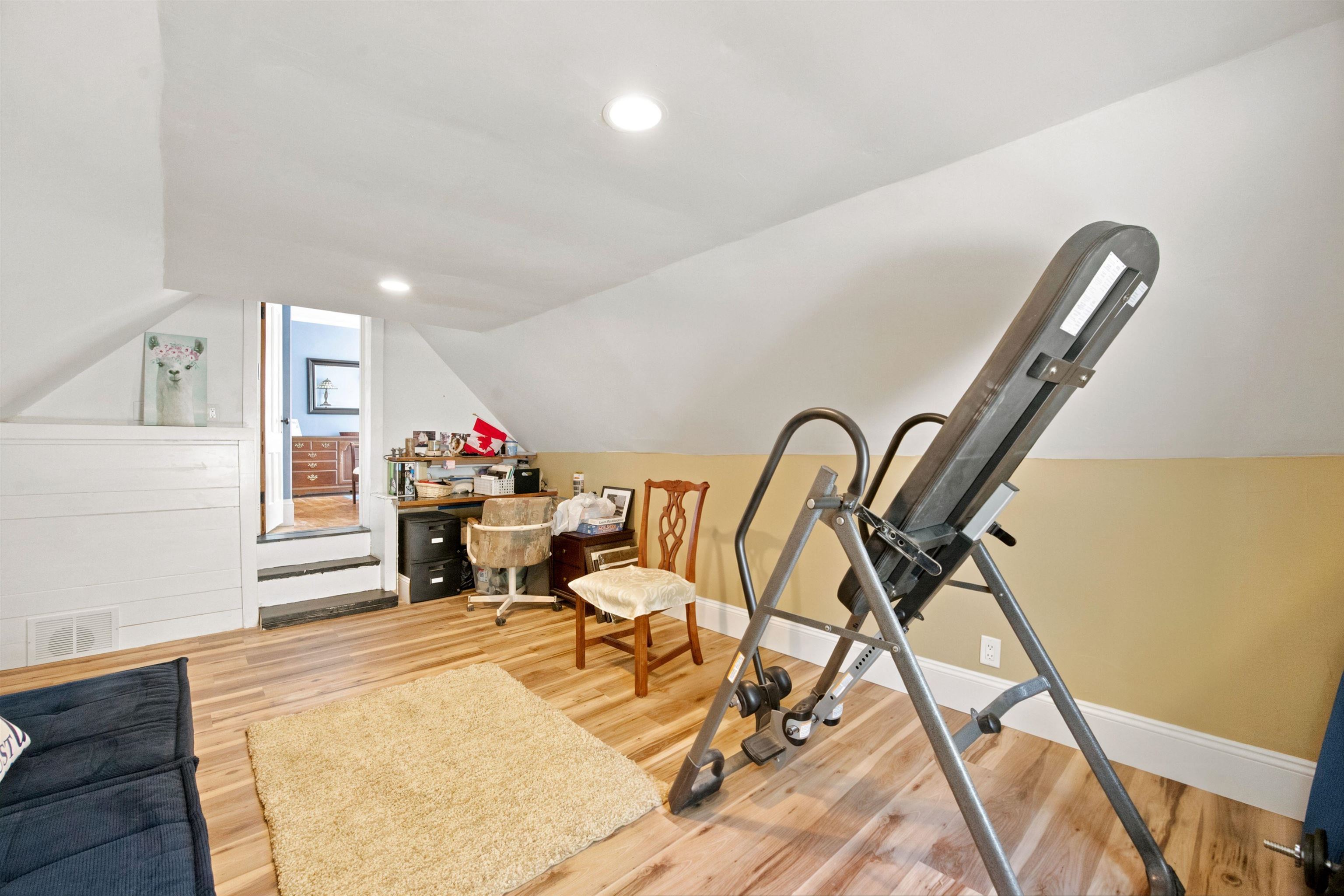 68 Edgewater Avenue Property Photo 32