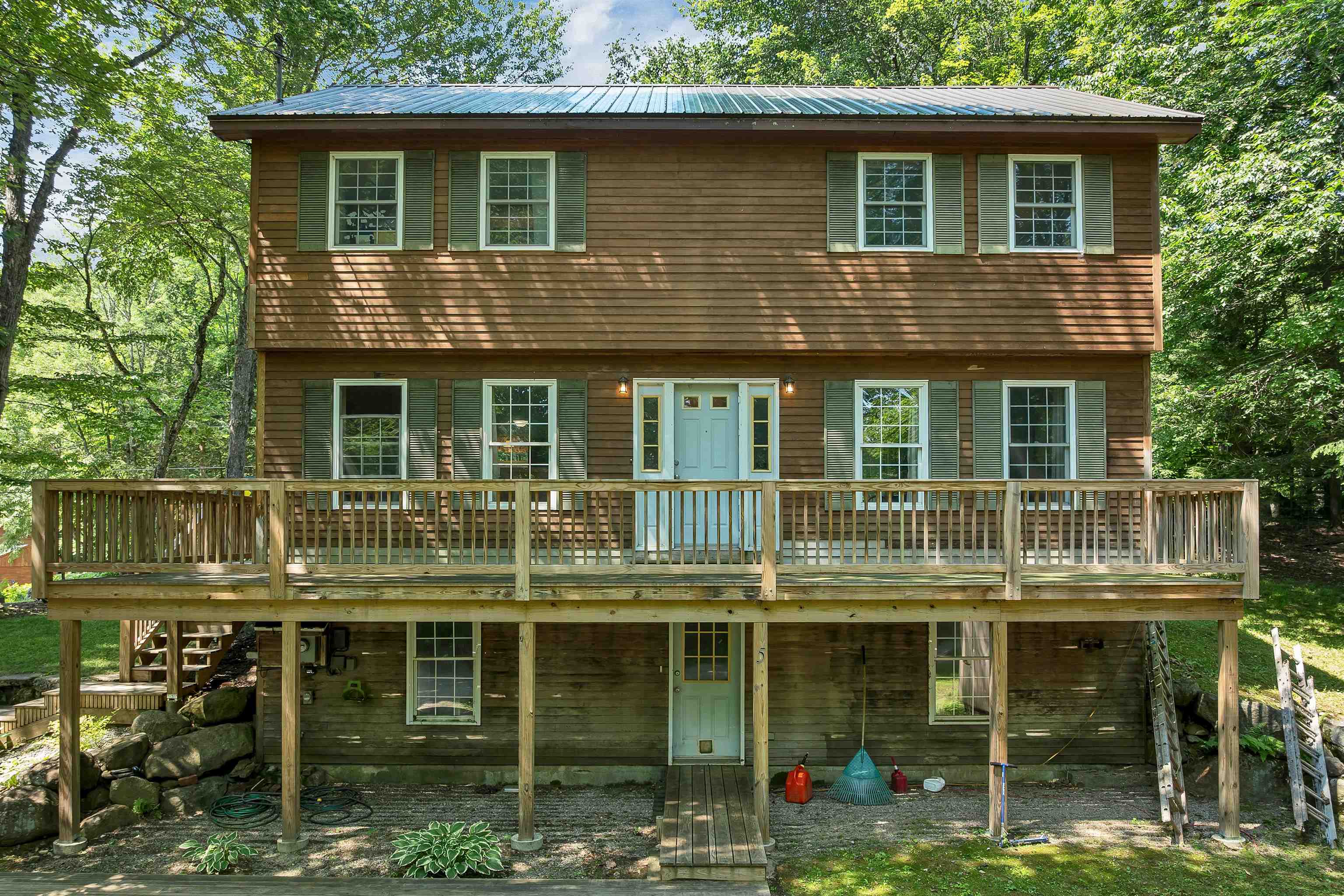 5 Downing Drive Property Photo 1