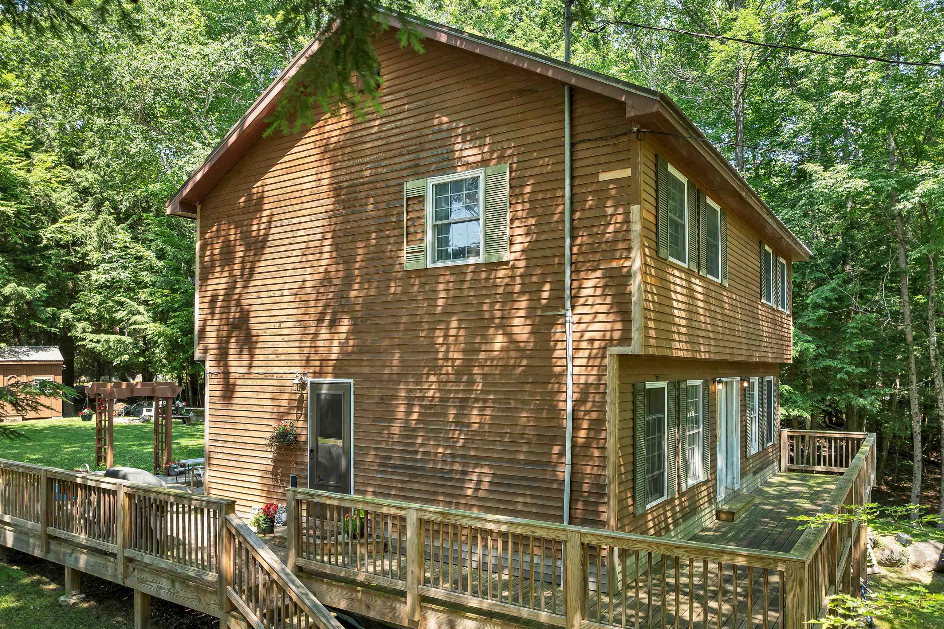 5 Downing Drive Property Photo 3